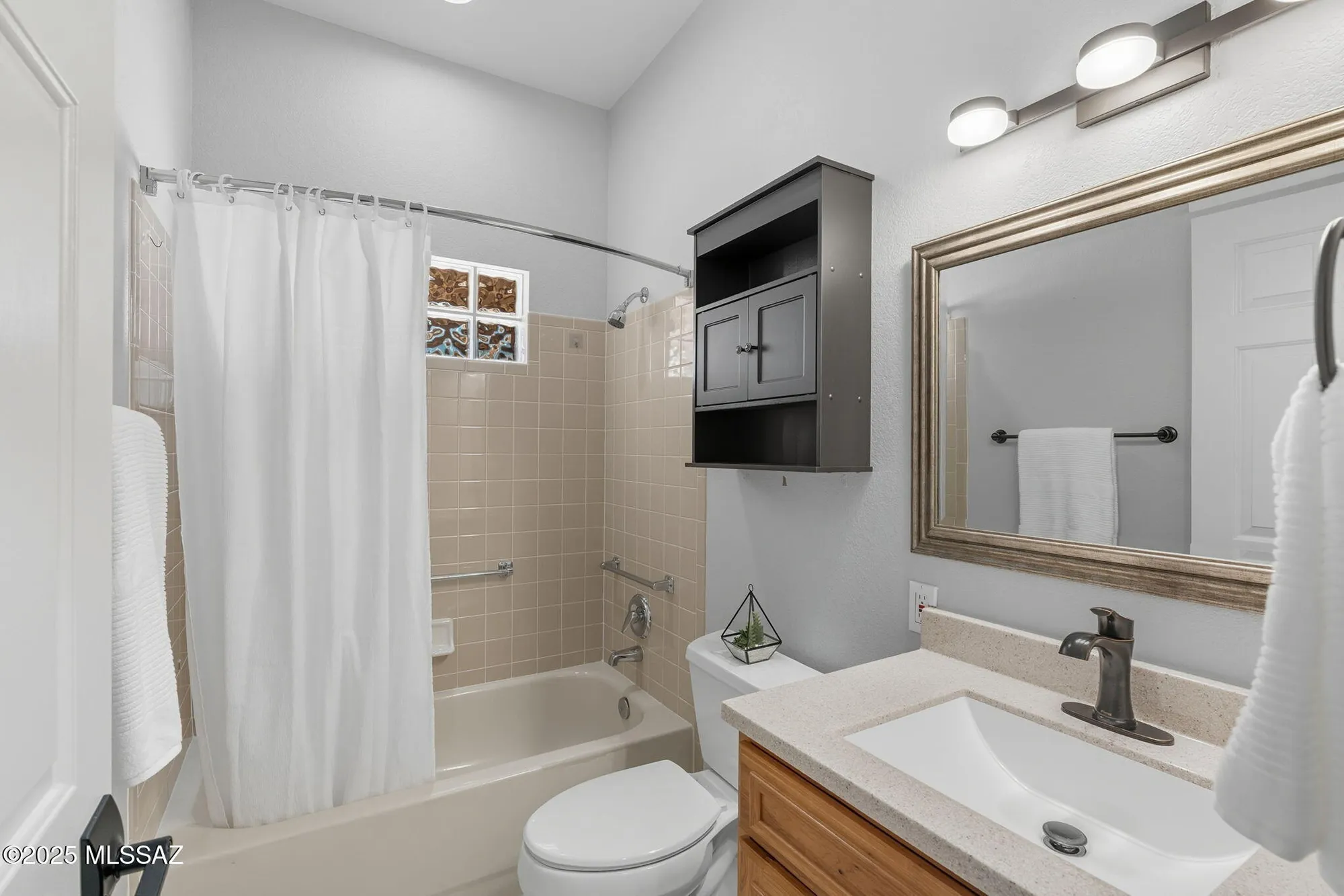 Property Slideshow image 32 of 50 | 4947 s harvest moon dr, Green Valley, AZ, 85622