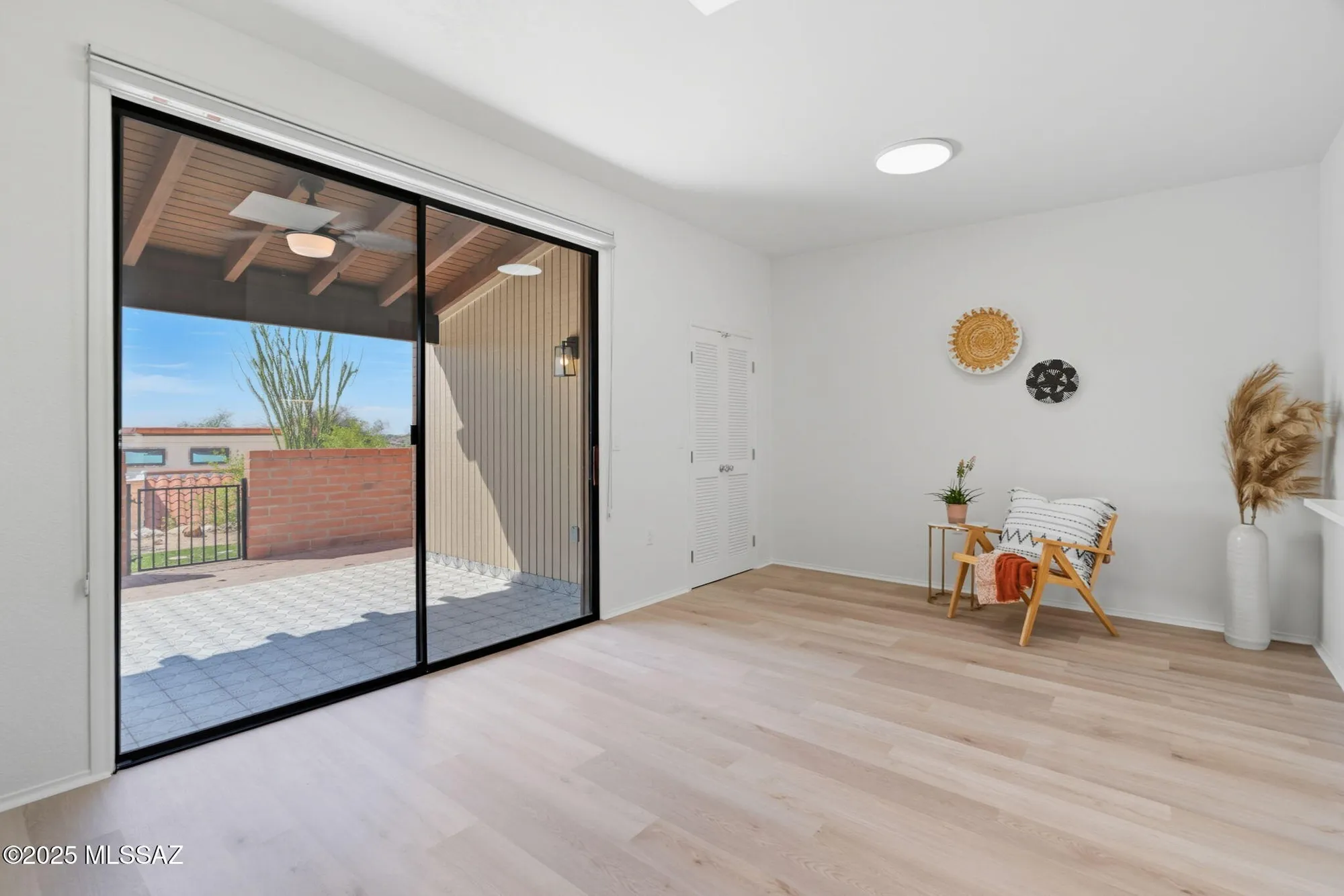 Property Slideshow image 9 of 34 | 1759 w dalehaven cir, Tucson, AZ, 85704