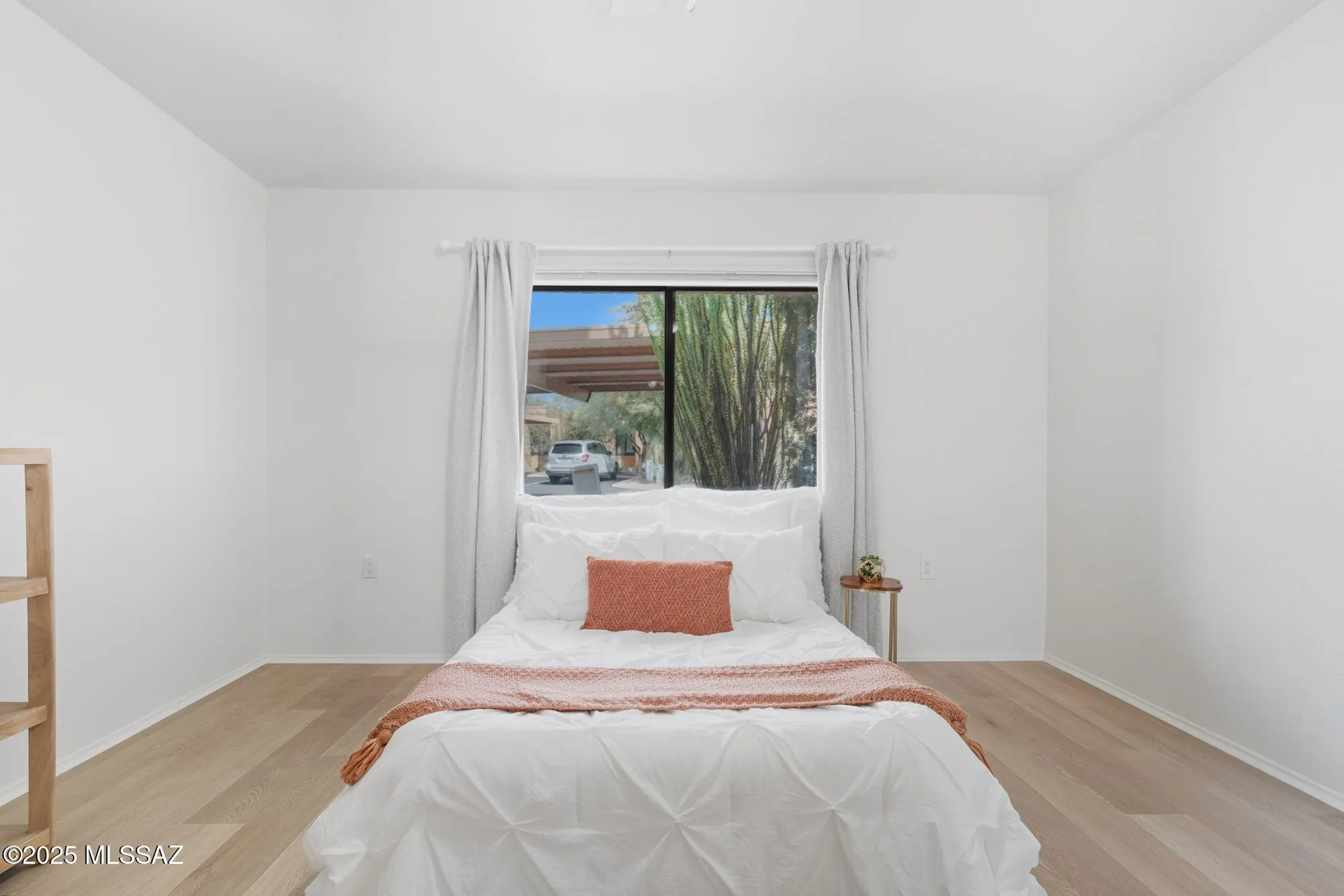 Property Slideshow image 23 of 34 | 1759 w dalehaven cir, Tucson, AZ, 85704