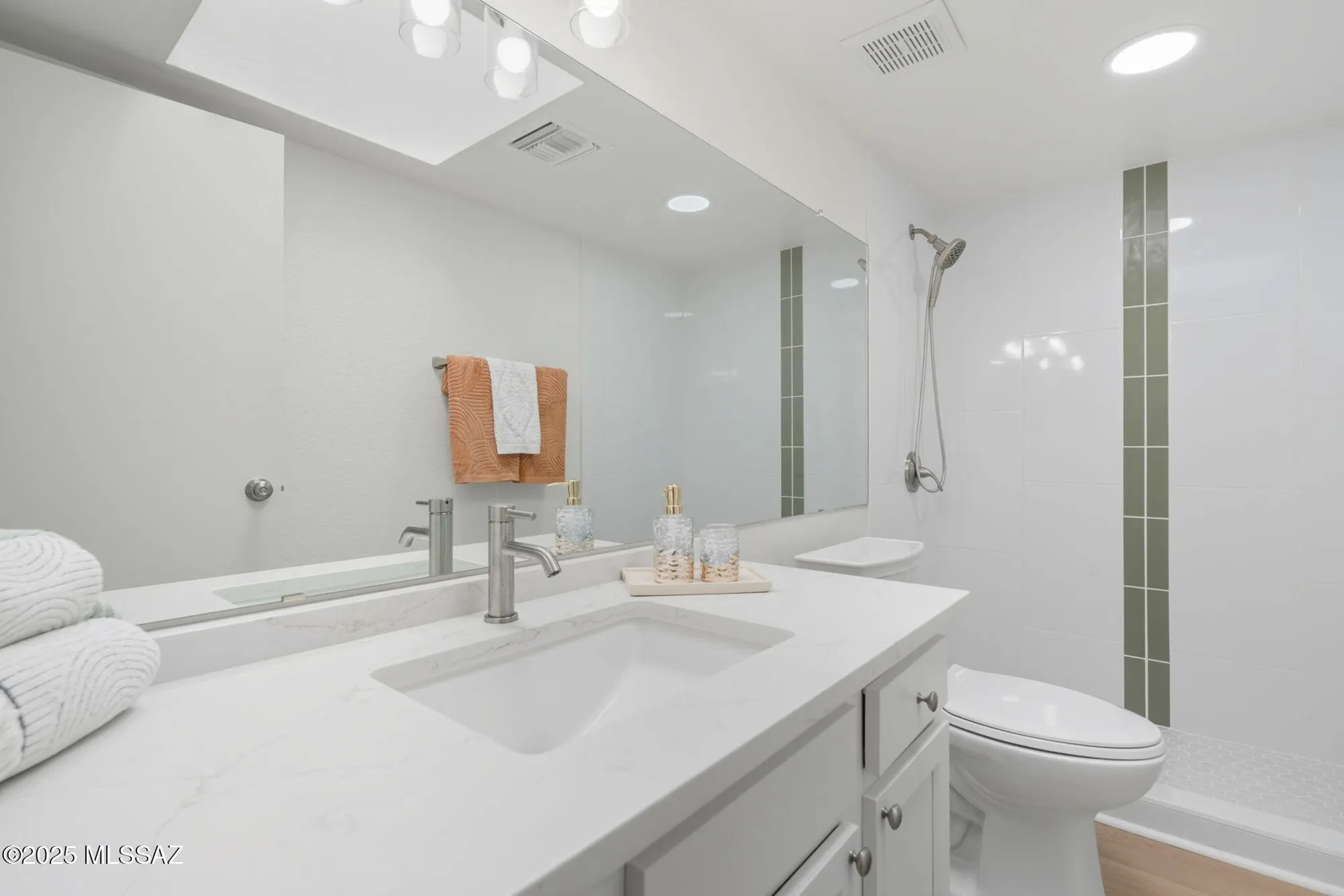 Property Slideshow image 25 of 34 | 1759 w dalehaven cir, Tucson, AZ, 85704