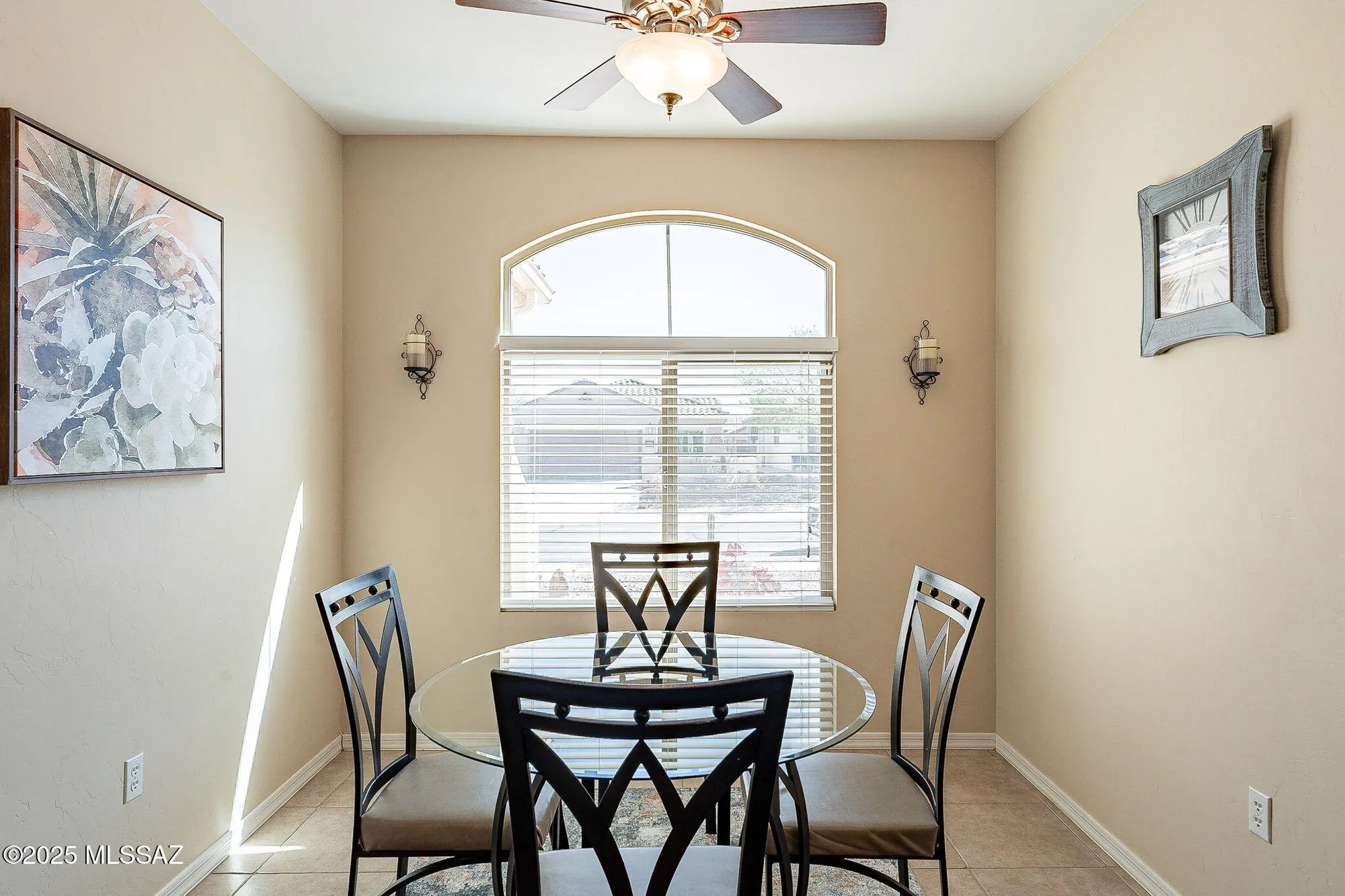 Property Slideshow image 16 of 45 | 444 w calle media luz, Sahuarita, AZ, 85629