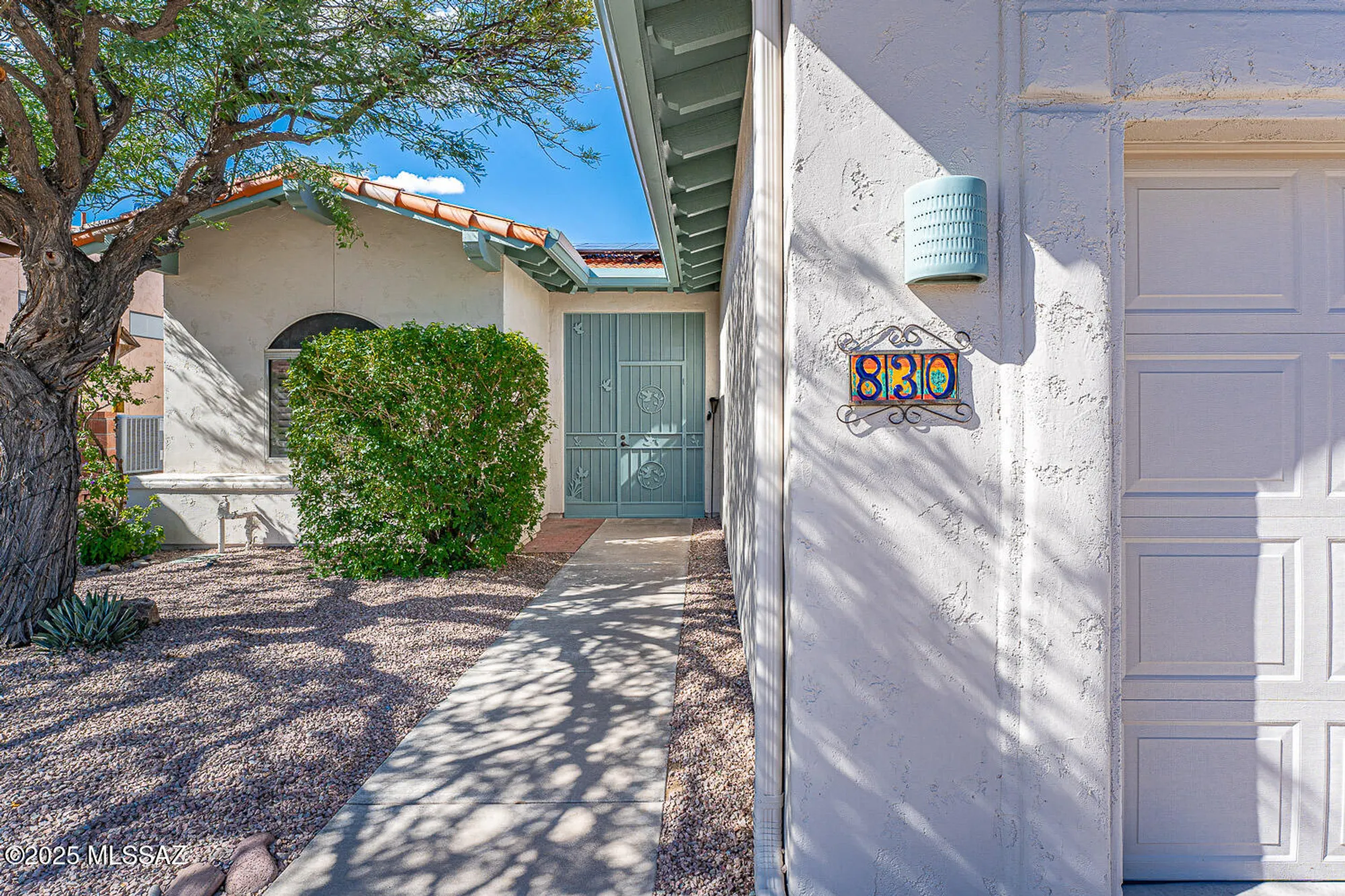 Property Slideshow image 4 of 44 | 830 w ashworth rd, Green Valley, AZ, 85614