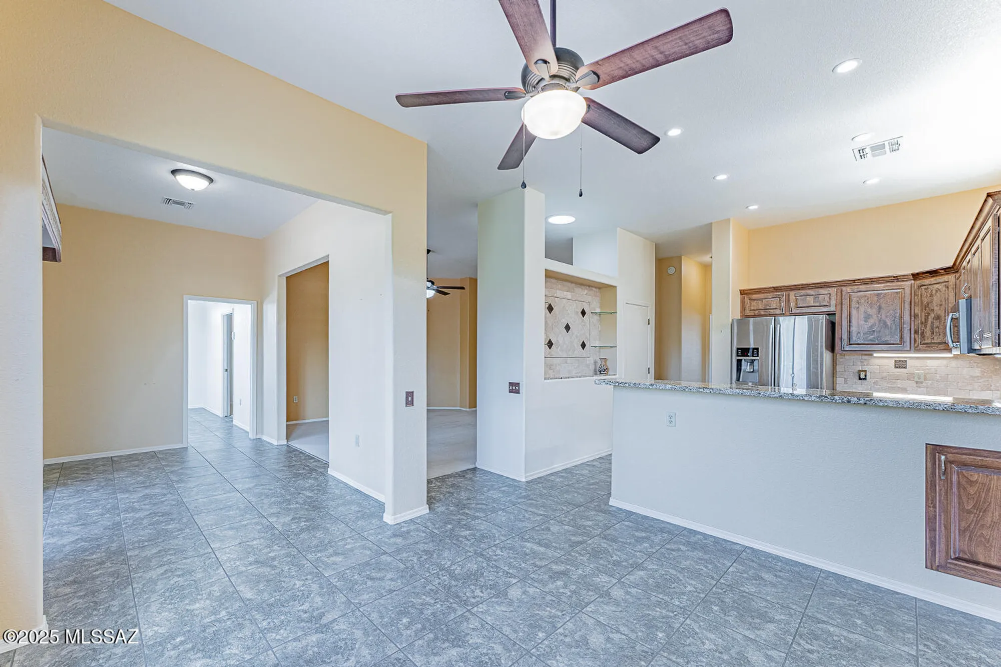 Property Slideshow image 13 of 44 | 830 w ashworth rd, Green Valley, AZ, 85614