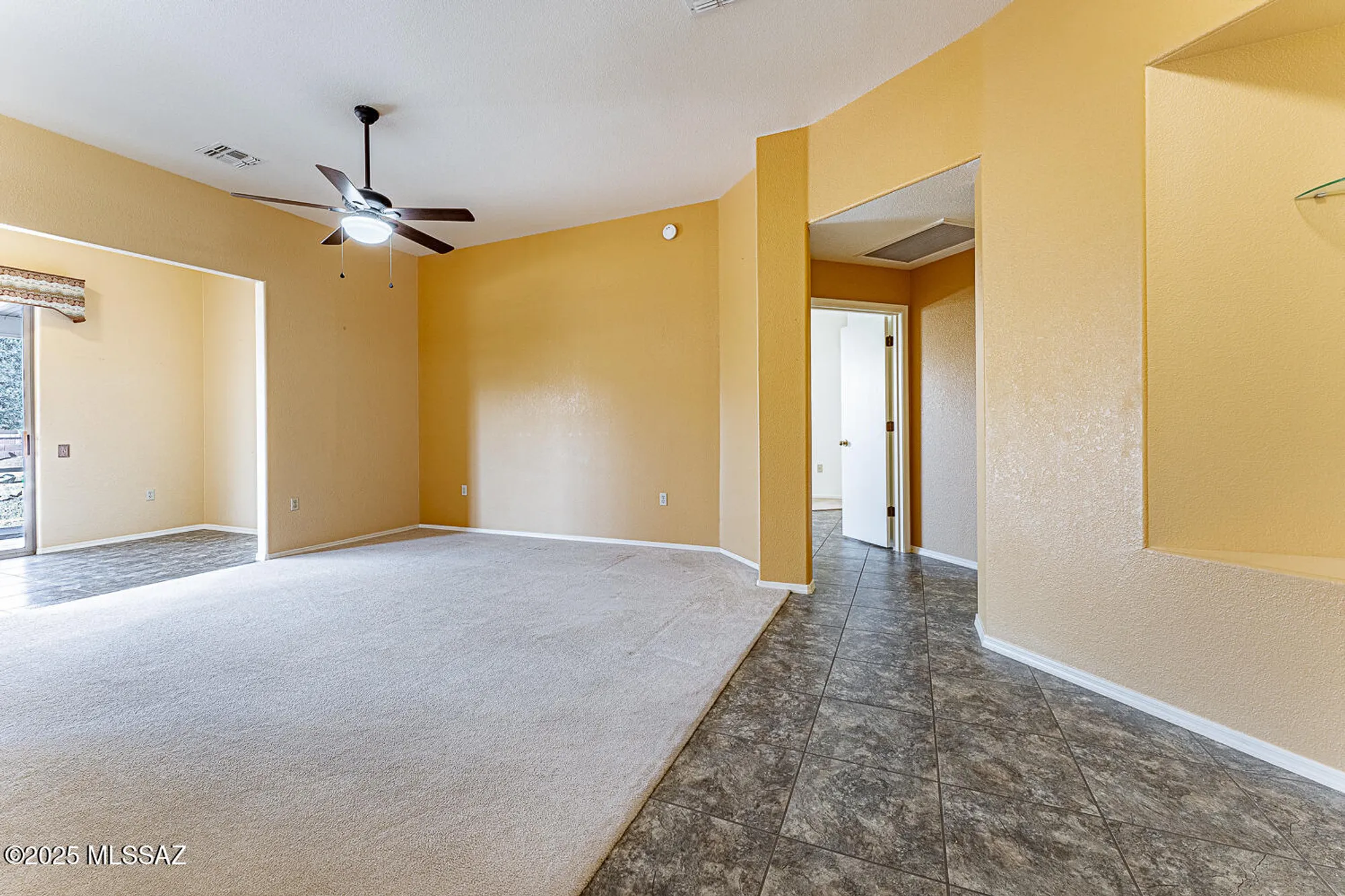 Property Slideshow image 8 of 44 | 830 w ashworth rd, Green Valley, AZ, 85614