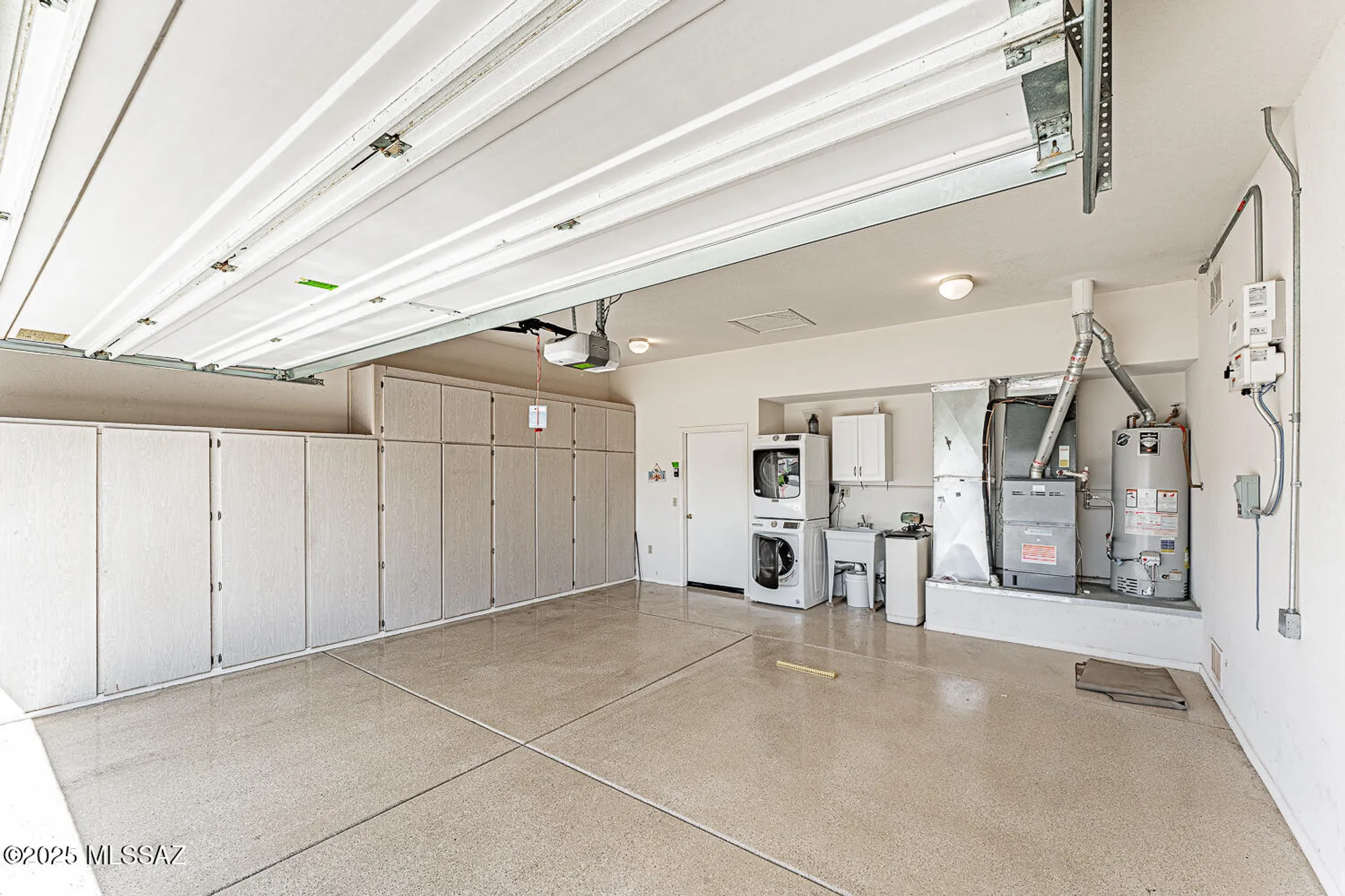 Property Slideshow image 31 of 44 | 830 w ashworth rd, Green Valley, AZ, 85614