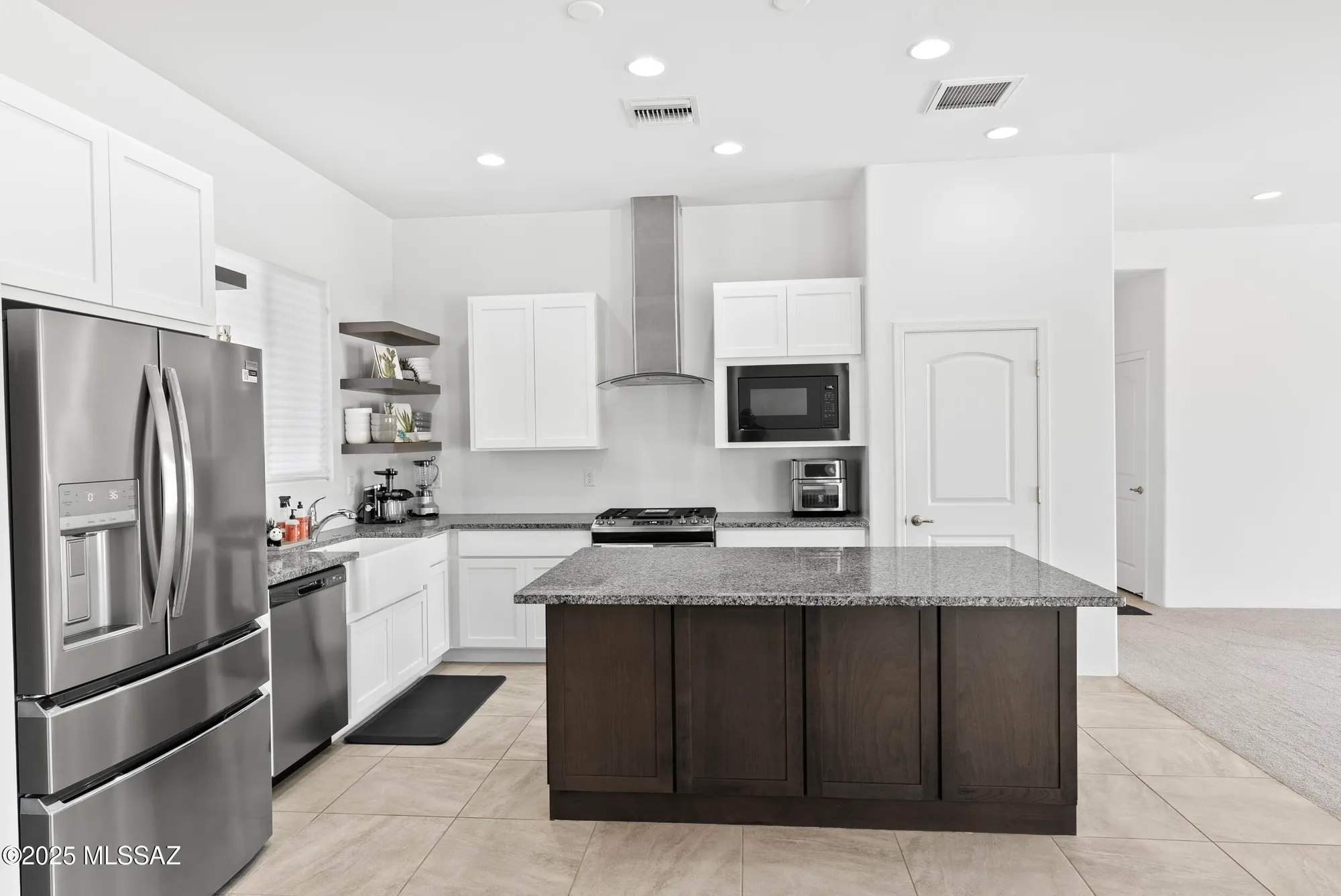 Property Slideshow image 10 of 42 | 8015 s galileo ln, Tucson, AZ, 85747