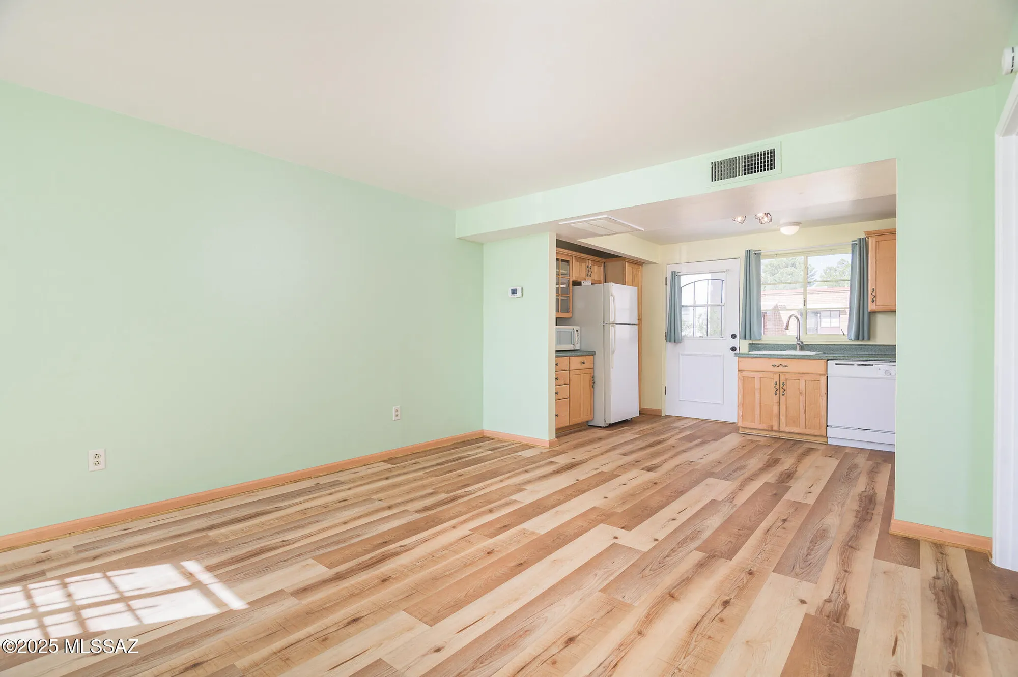 Property Slideshow image 12 of 44 | 380 s paseo cerro c, Green Valley, AZ, 85614