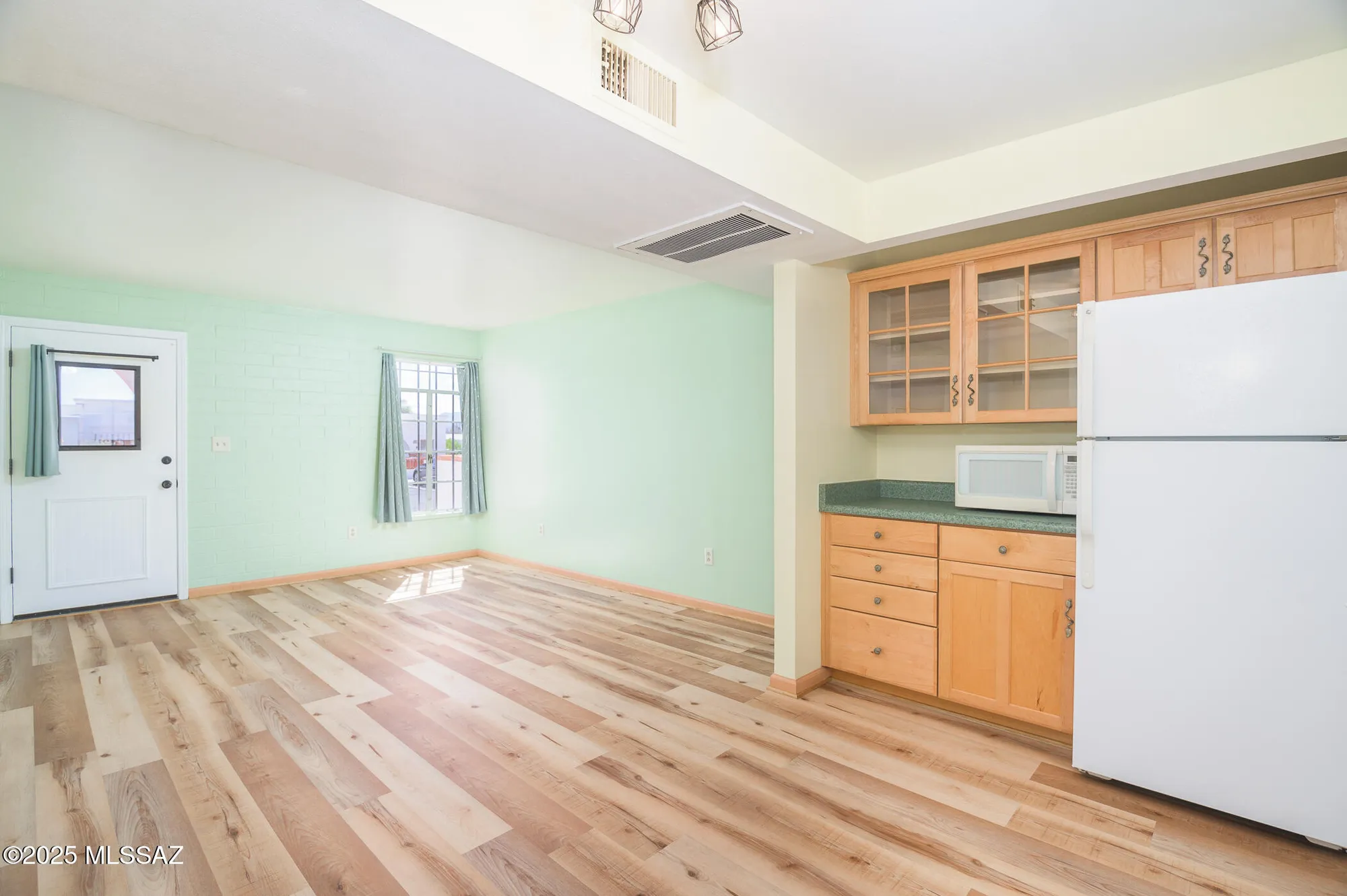 Property Slideshow image 19 of 44 | 380 s paseo cerro c, Green Valley, AZ, 85614