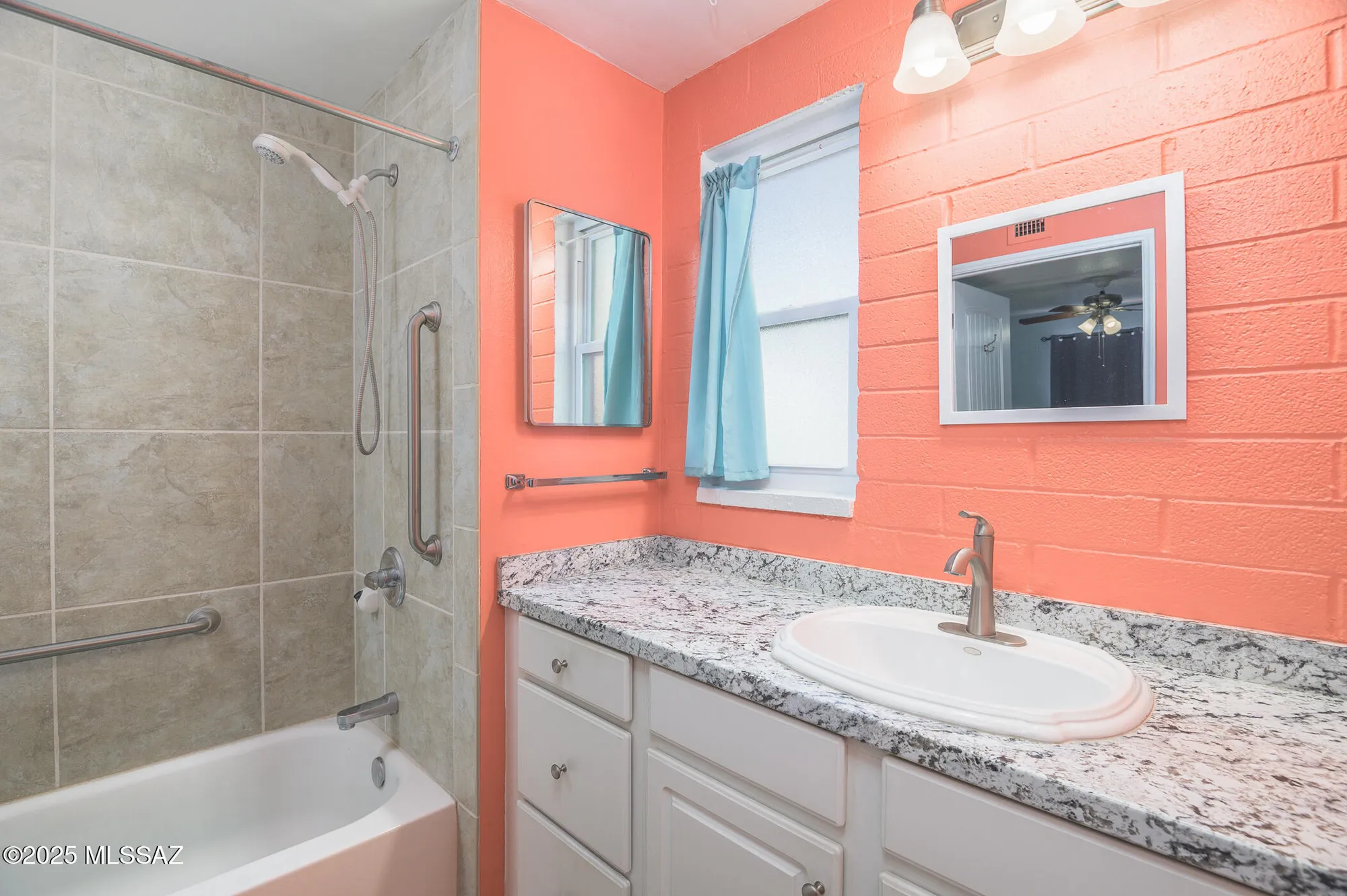 Property Slideshow image 27 of 44 | 380 s paseo cerro c, Green Valley, AZ, 85614