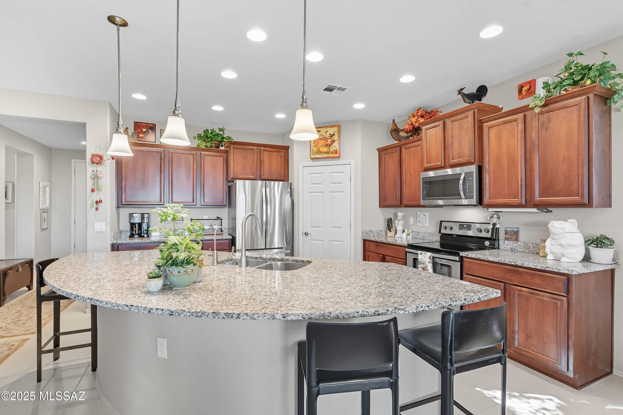 Property Slideshow image 8 of 45 | 10359 s tea wagon way, Vail, AZ, 85641