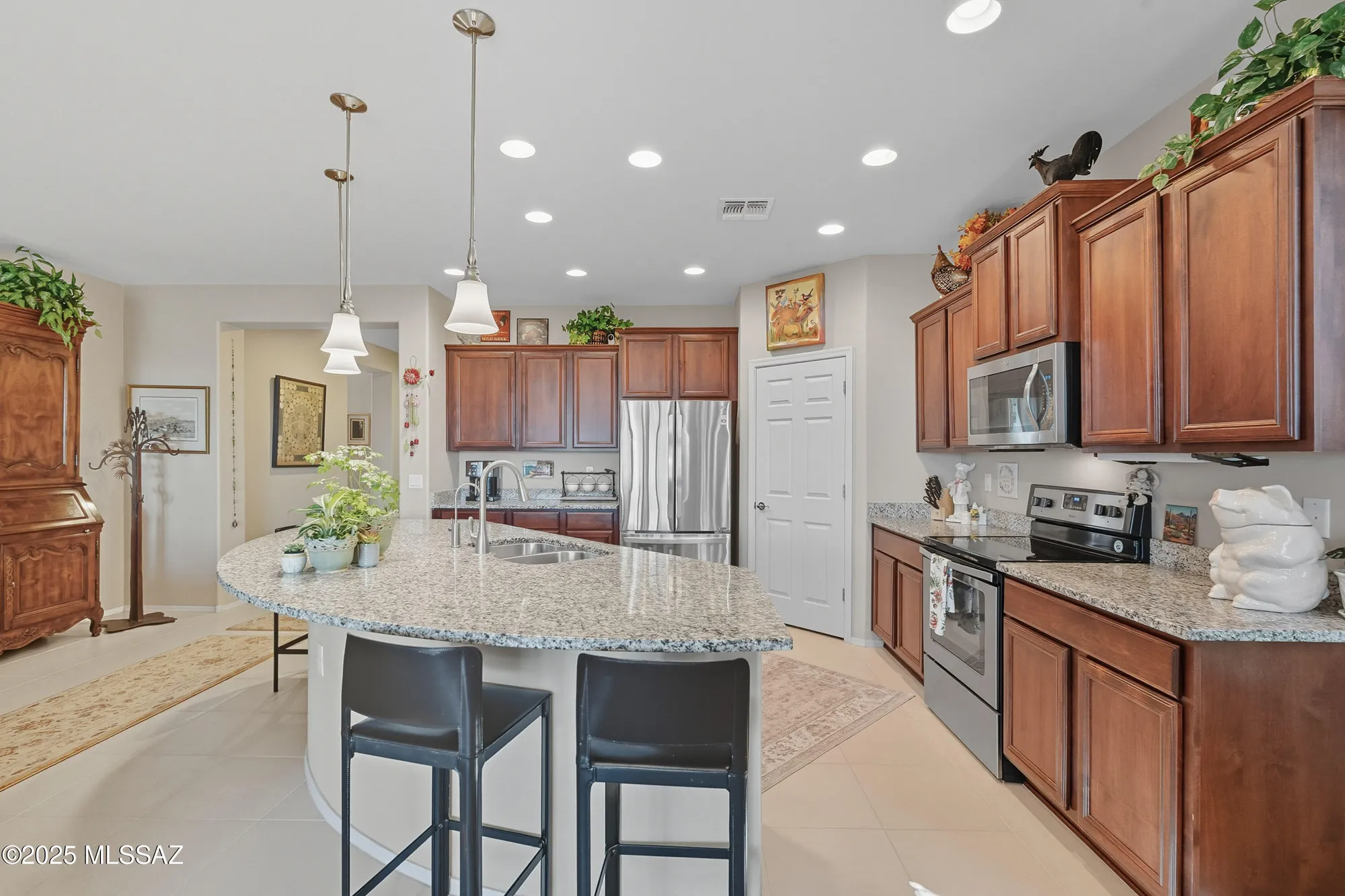 Property Slideshow image 7 of 45 | 10359 s tea wagon way, Vail, AZ, 85641