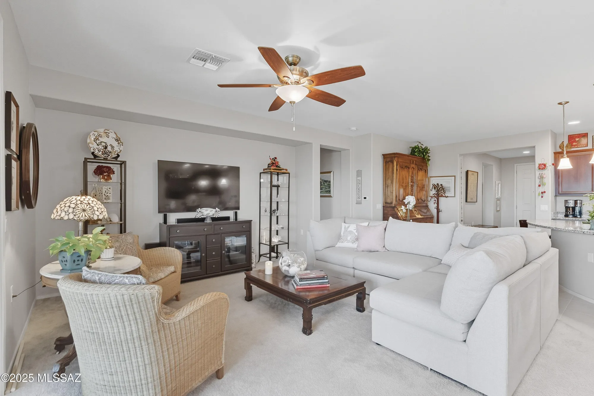 Property Slideshow image 12 of 45 | 10359 s tea wagon way, Vail, AZ, 85641