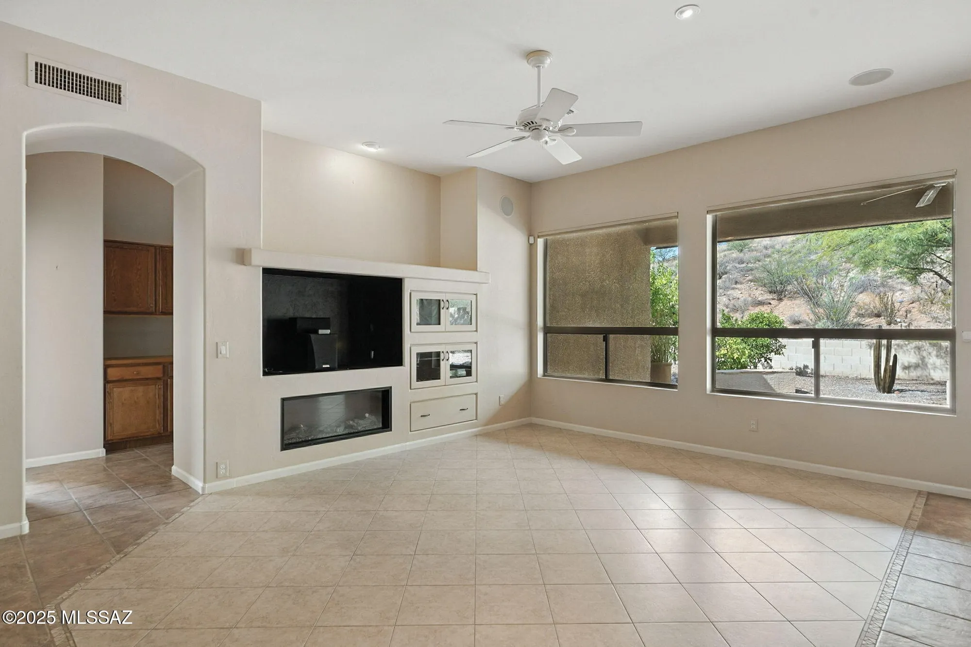 Property Slideshow image 14 of 49 | 38996 s moonwood dr, Saddlebrooke, AZ, 85739