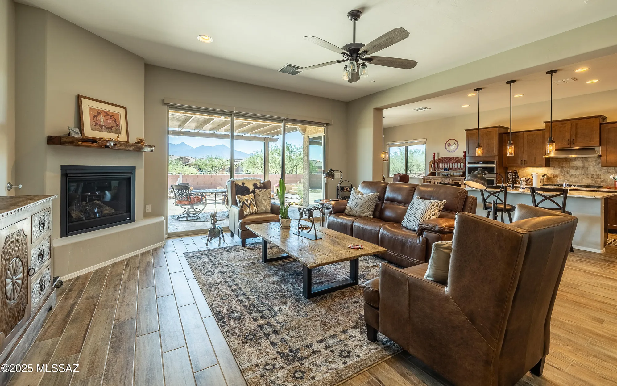 Property Slideshow image 5 of 43 | 5724 s atascosa peak dr, Green Valley, AZ, 85622