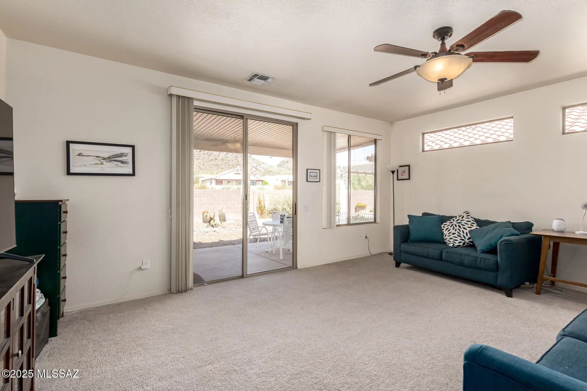 Property Slideshow image 5 of 34 | 9455 n whispering shadows way, Tucson, AZ, 85743
