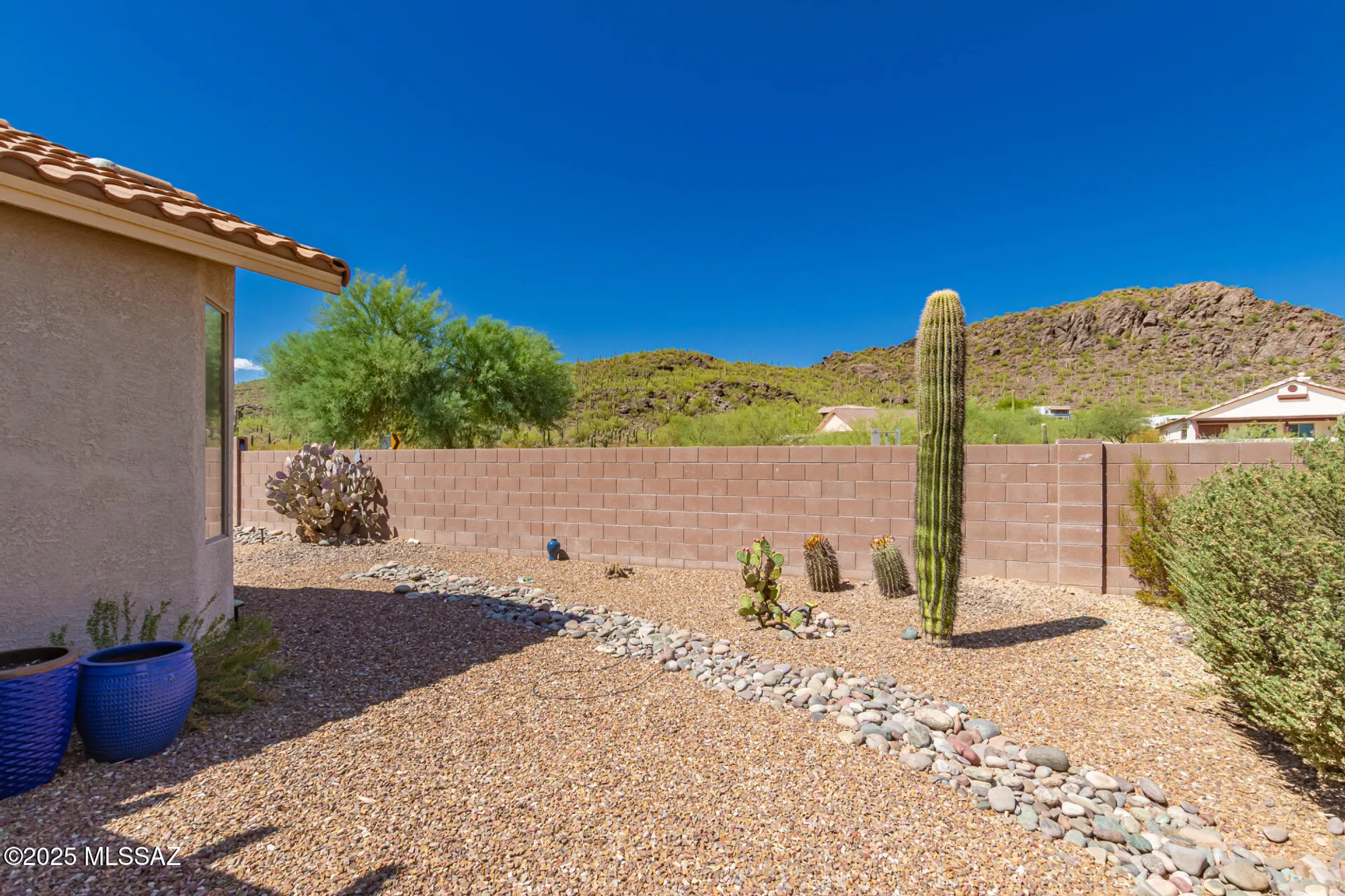 Property Slideshow image 24 of 34 | 9455 n whispering shadows way, Tucson, AZ, 85743