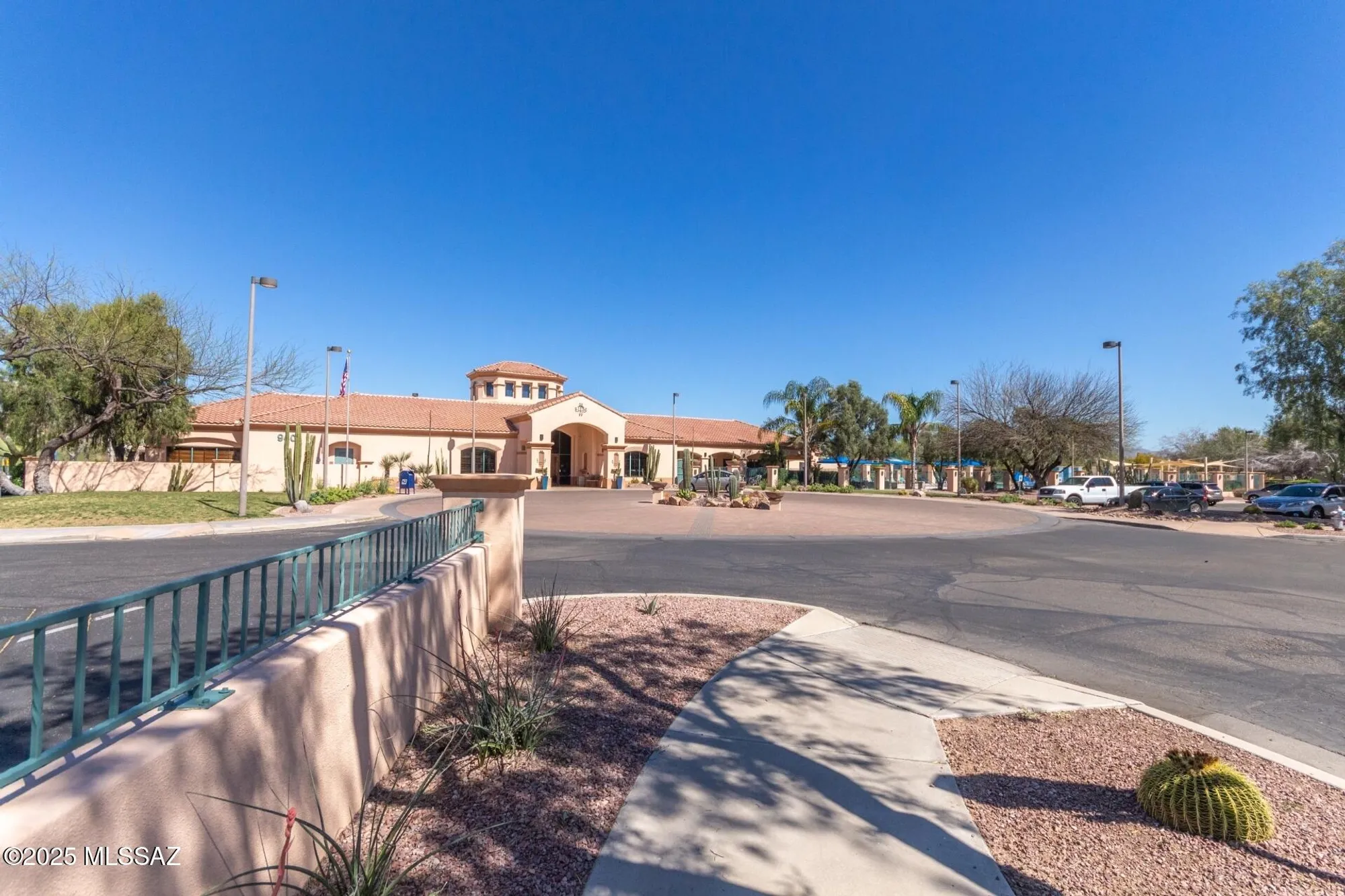 Property Slideshow image 32 of 34 | 9455 n whispering shadows way, Tucson, AZ, 85743