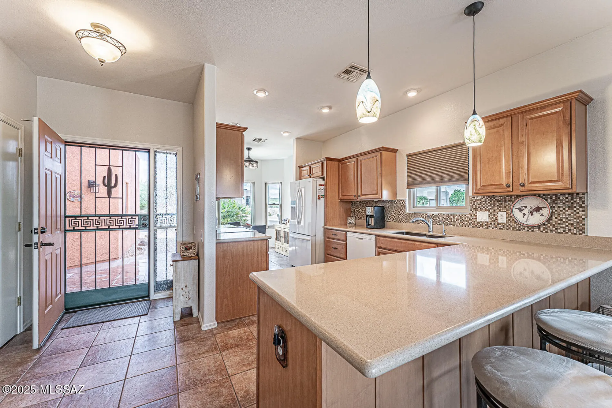 Property Slideshow image 6 of 39 | 276 n running spring dr, Green Valley, AZ, 85614