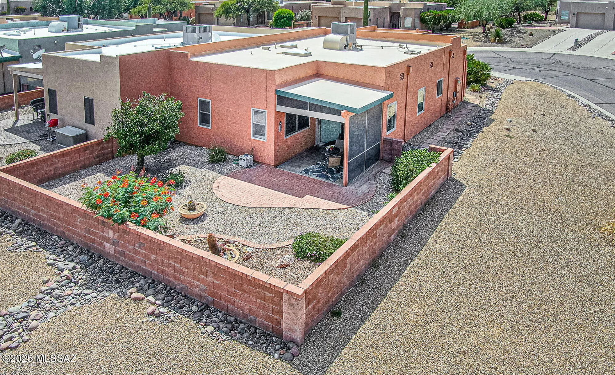 Property Slideshow image 37 of 39 | 276 n running spring dr, Green Valley, AZ, 85614