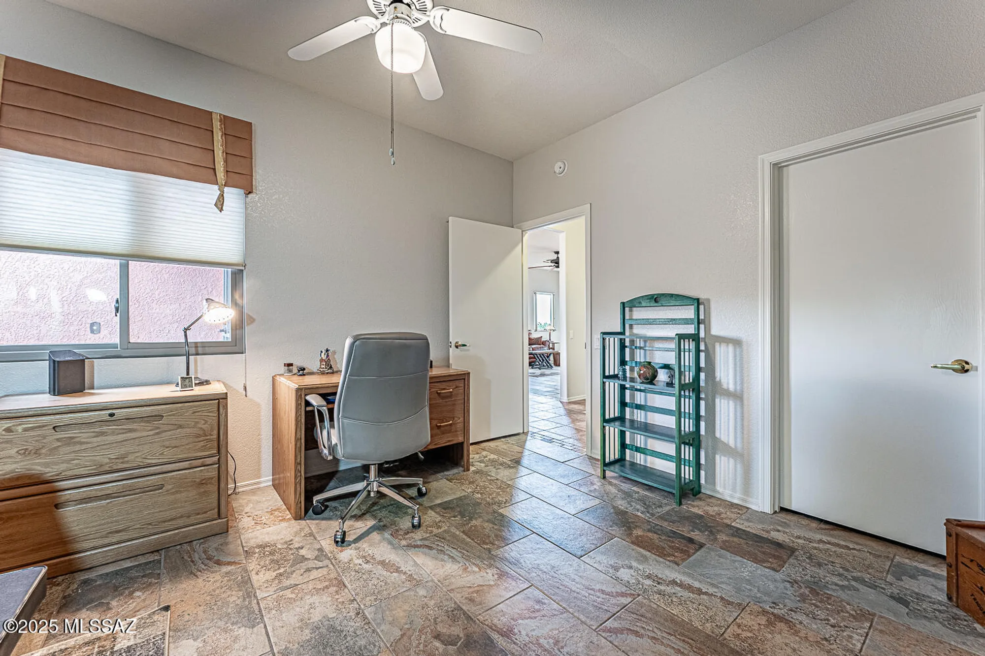 Property Slideshow image 28 of 39 | 276 n running spring dr, Green Valley, AZ, 85614