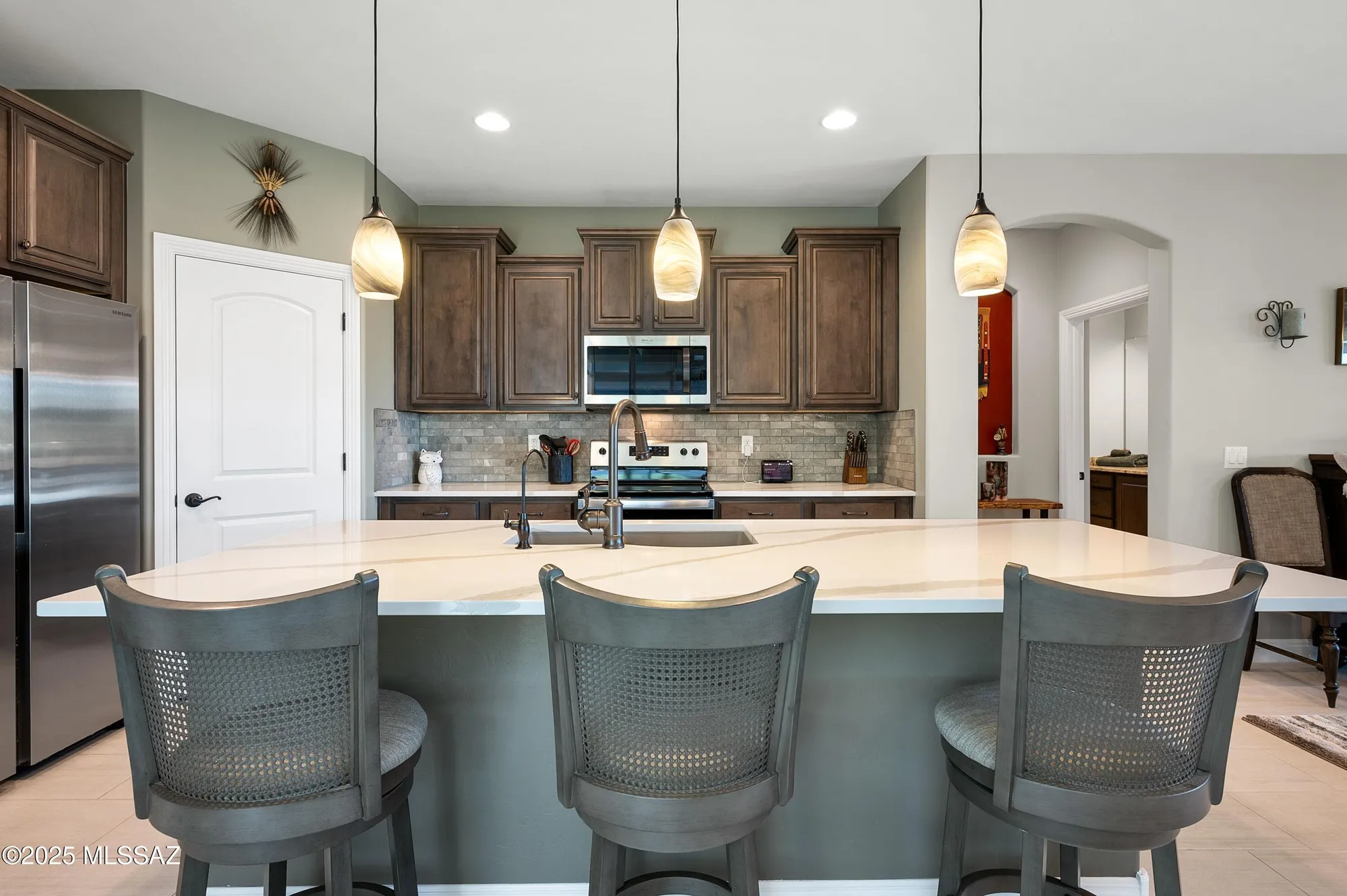 Property Slideshow image 6 of 38 | 6847 w cliff spring trl, Marana, AZ, 85658