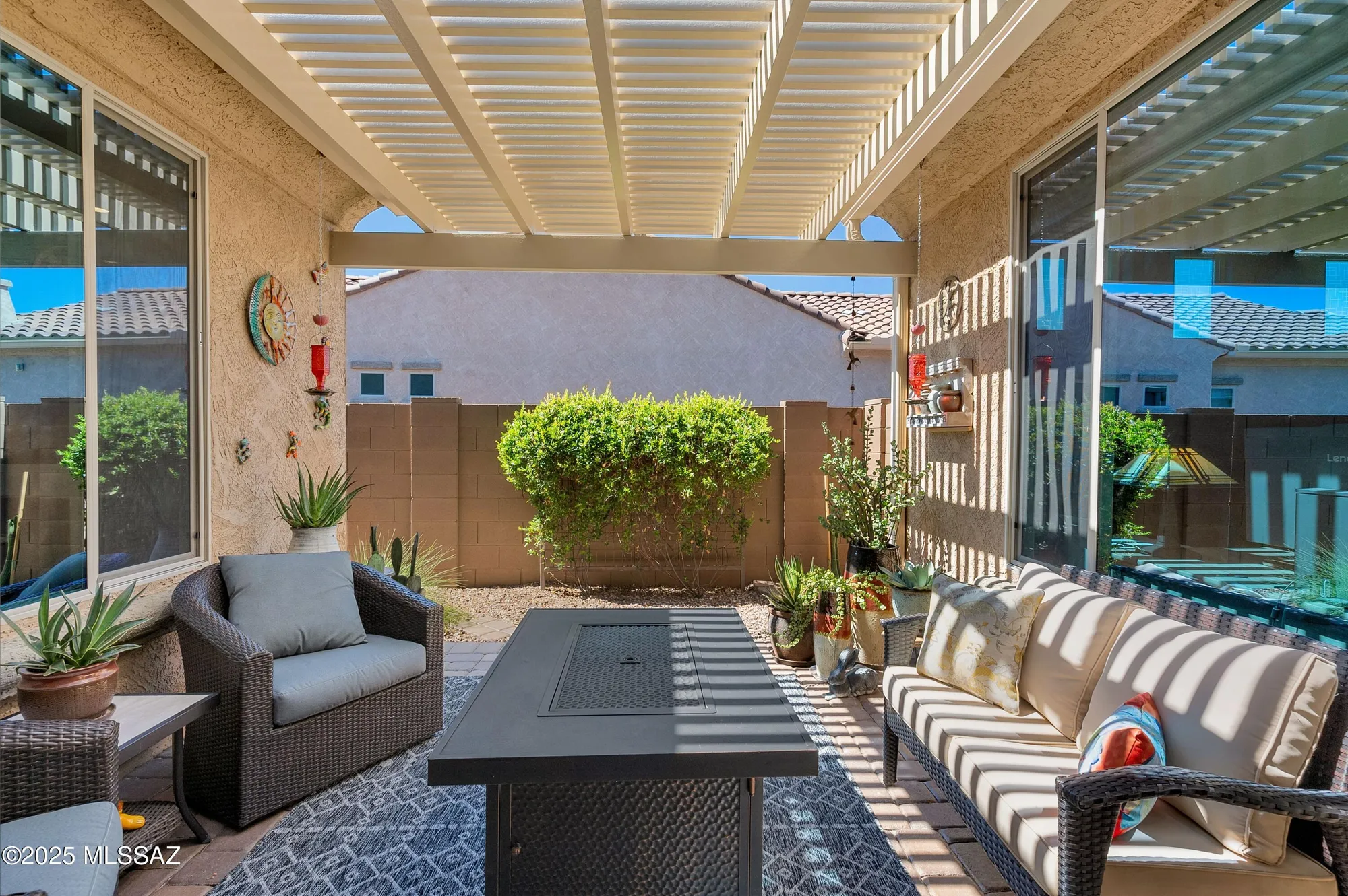 Property Slideshow image 9 of 38 | 6847 w cliff spring trl, Marana, AZ, 85658