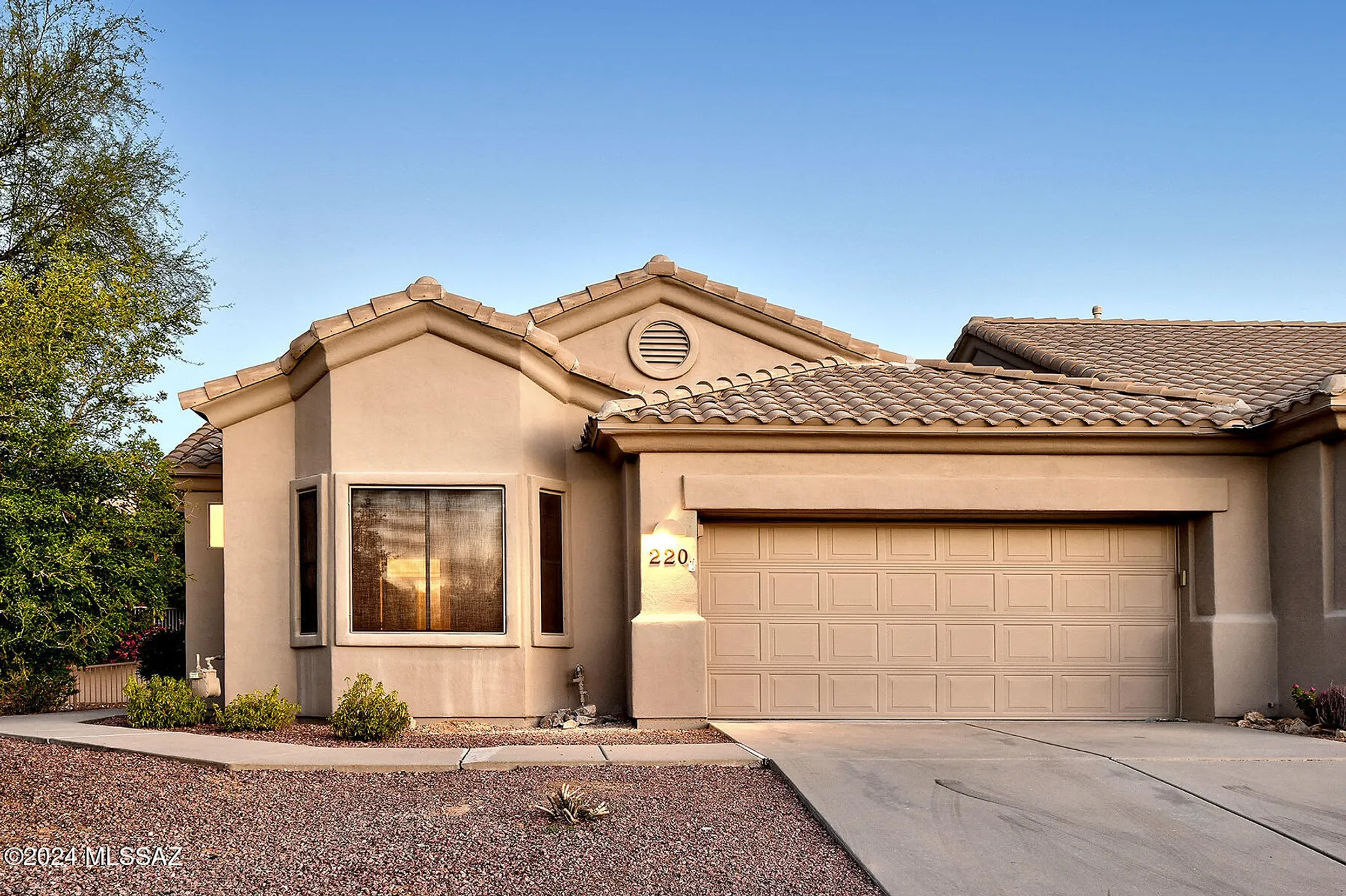 Property Slideshow image 1 of 26 | 13401 n rancho vistoso blvd 220, Oro Valley, AZ, 85755