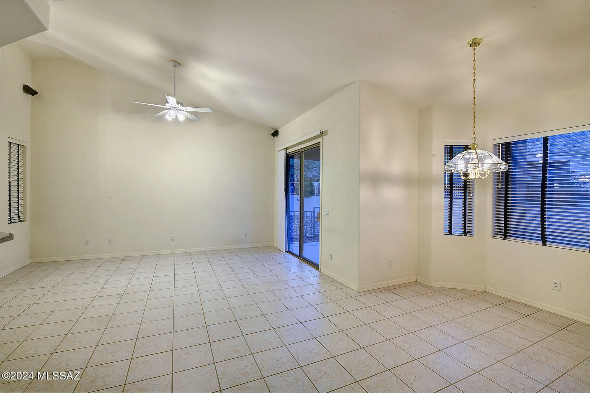 Property Slideshow image 6 of 26 | 13401 n rancho vistoso blvd 220, Oro Valley, AZ, 85755