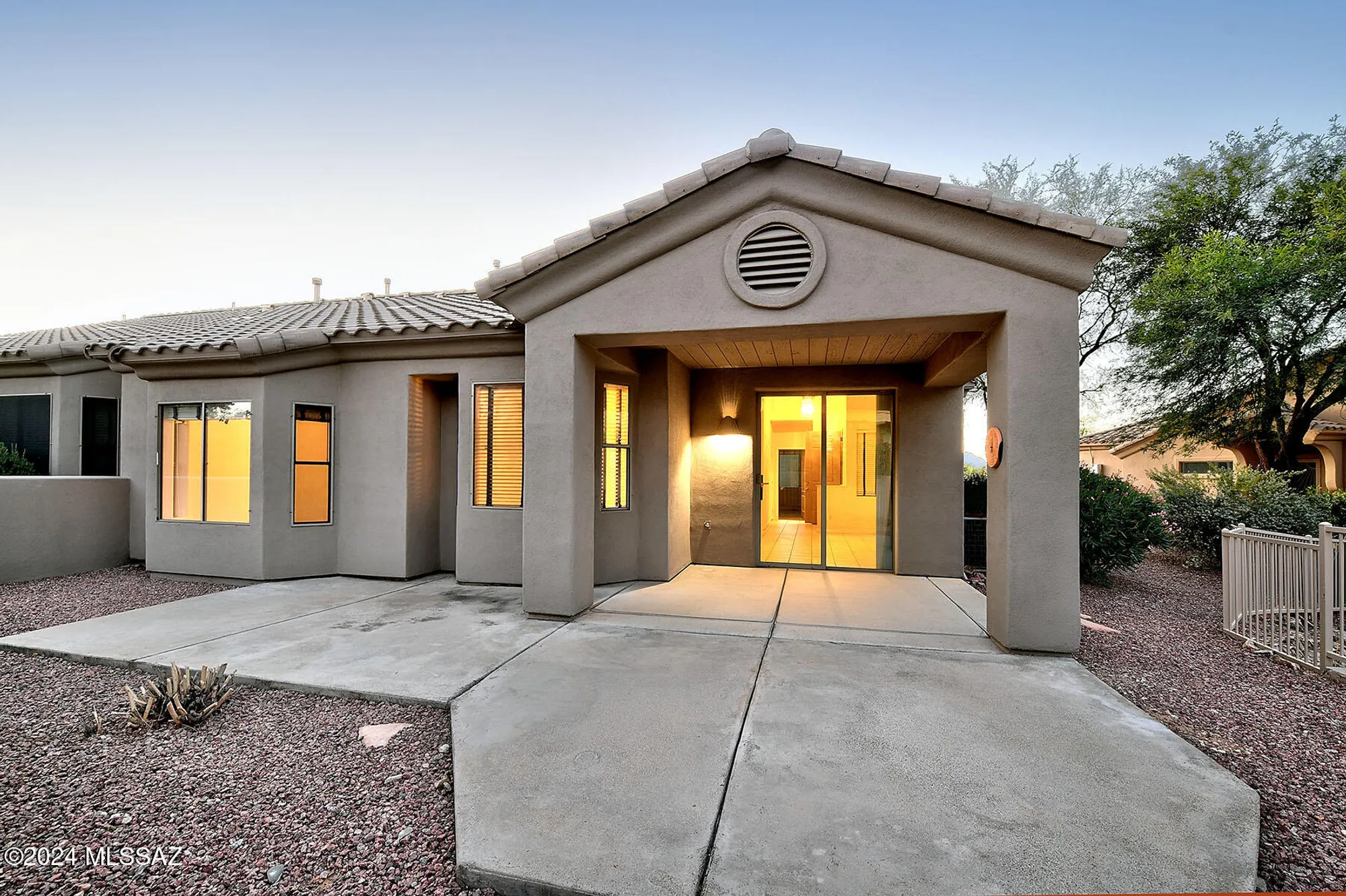 Property Slideshow image 22 of 26 | 13401 n rancho vistoso blvd 220, Oro Valley, AZ, 85755