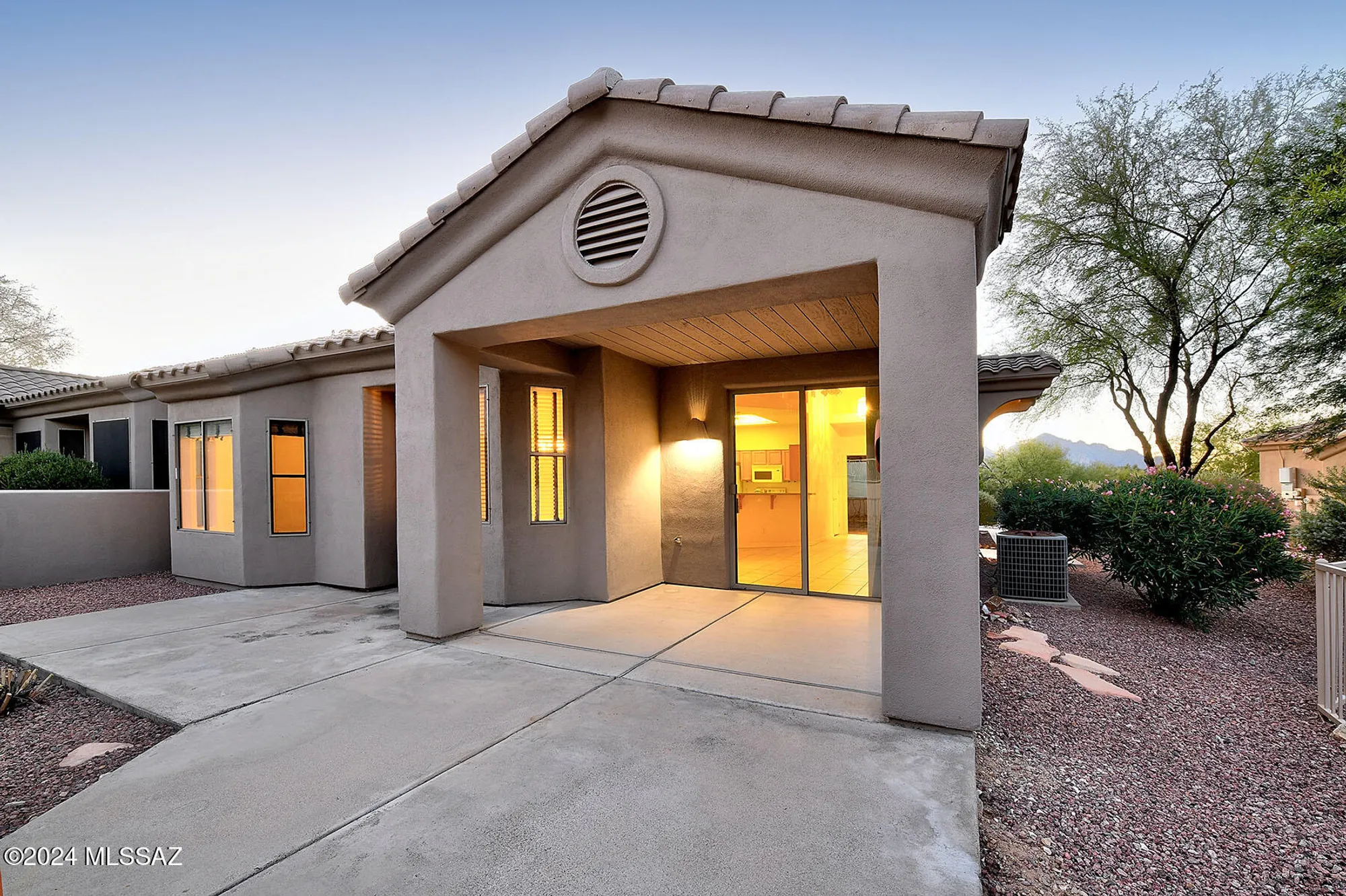 Property Slideshow image 23 of 26 | 13401 n rancho vistoso blvd 220, Oro Valley, AZ, 85755
