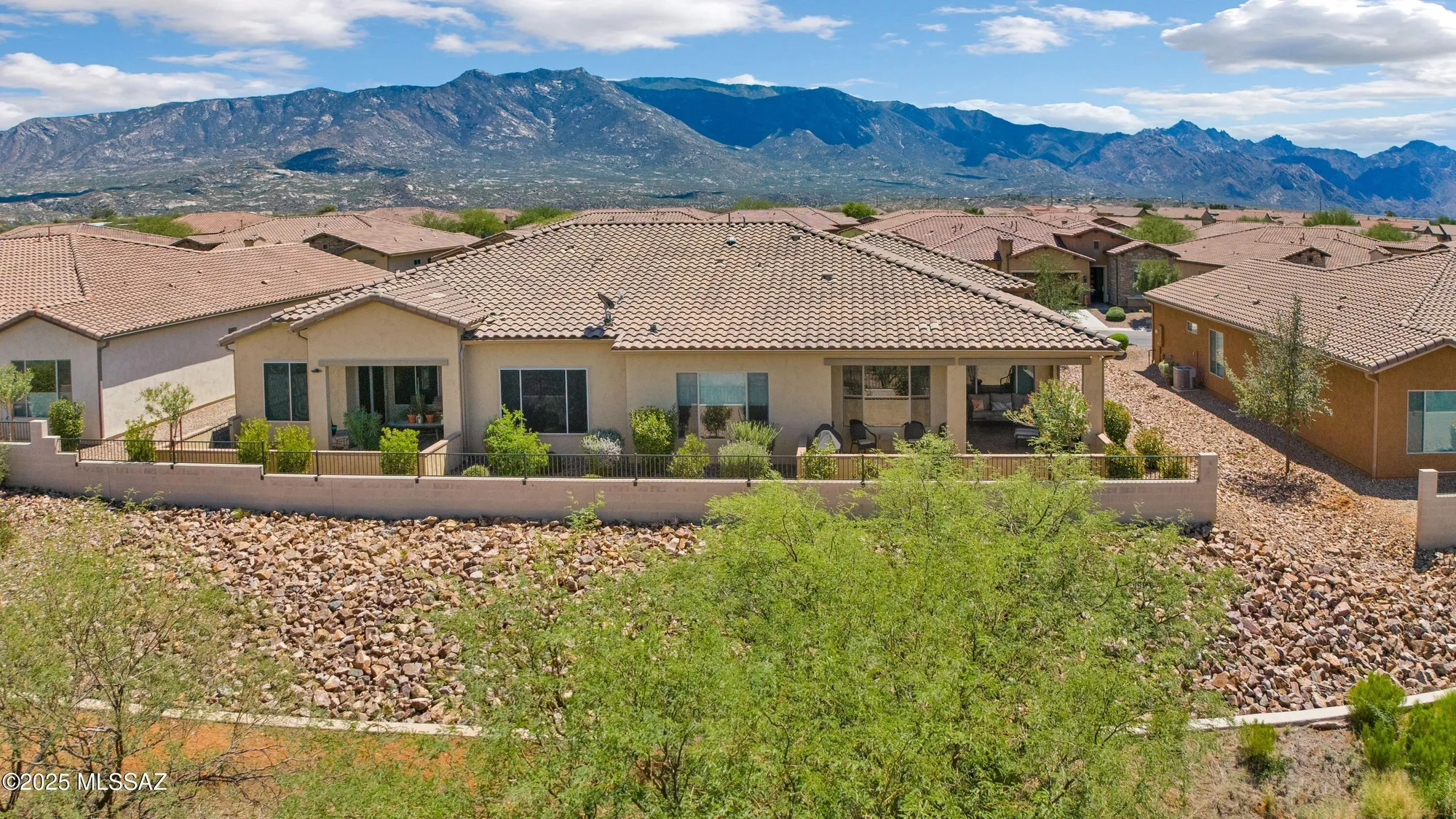 Property Slideshow image 41 of 49 | 39536 s summerwood dr, Tucson, AZ, 85739