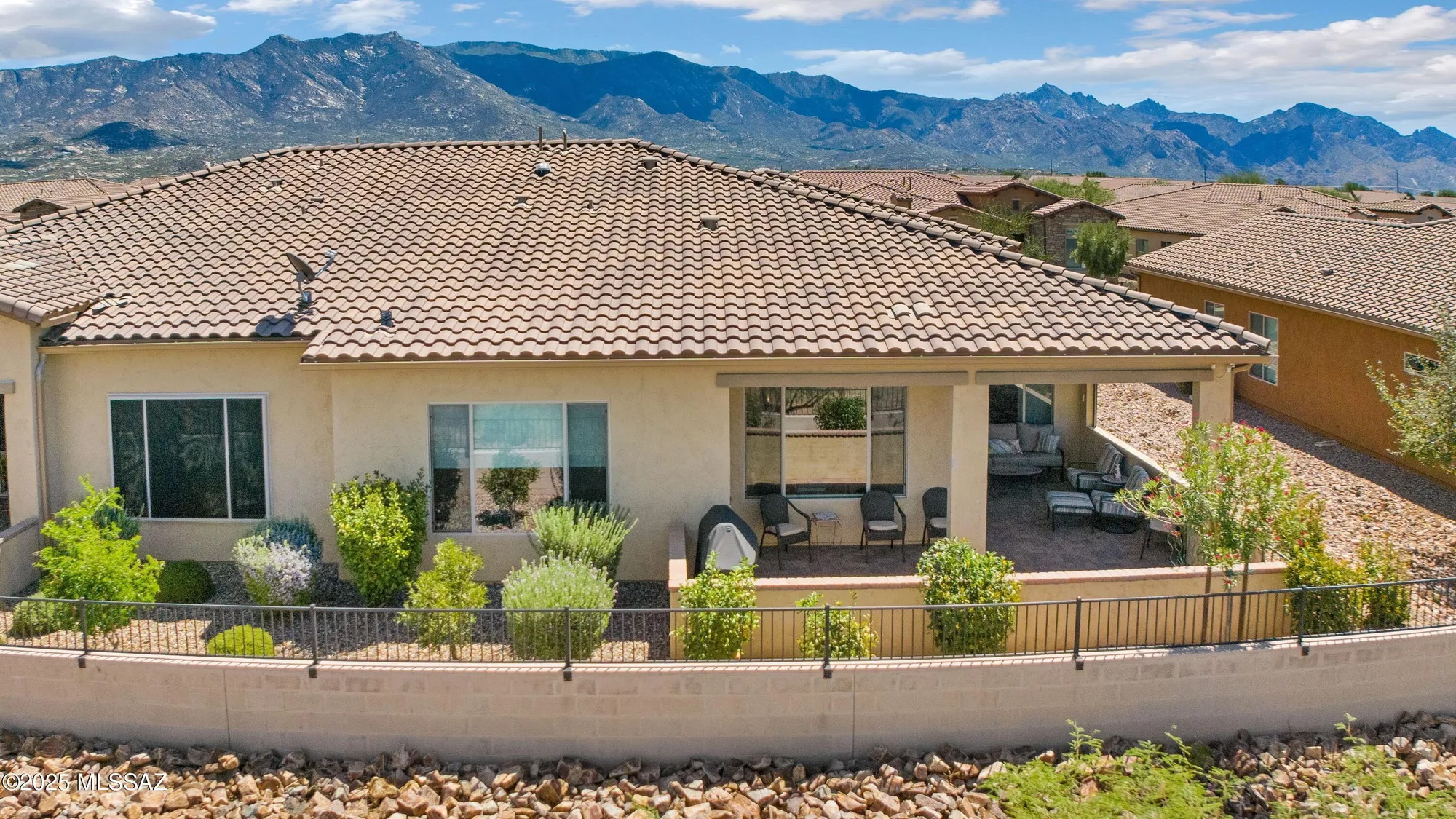 Property Slideshow image 42 of 49 | 39536 s summerwood dr, Tucson, AZ, 85739