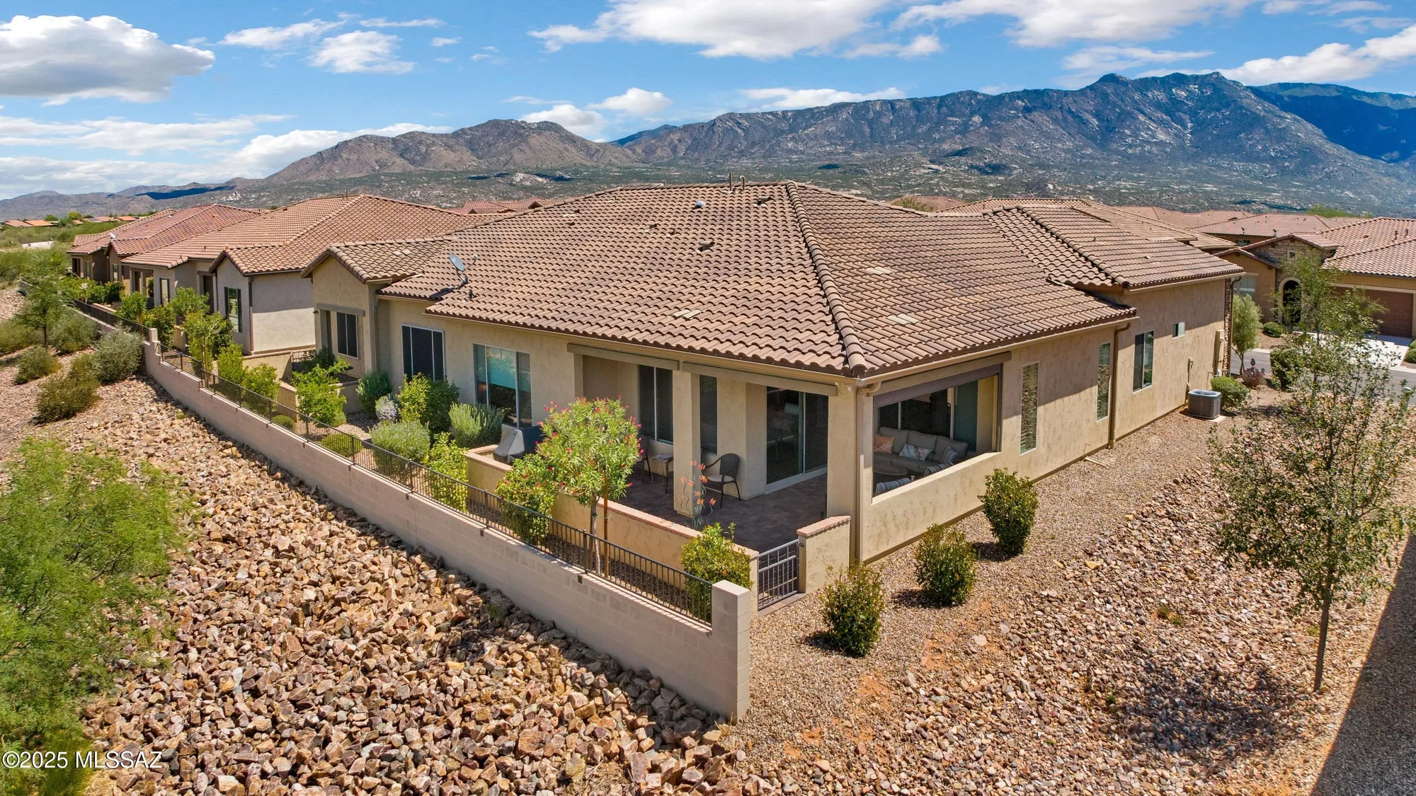 Property Slideshow image 43 of 49 | 39536 s summerwood dr, Tucson, AZ, 85739