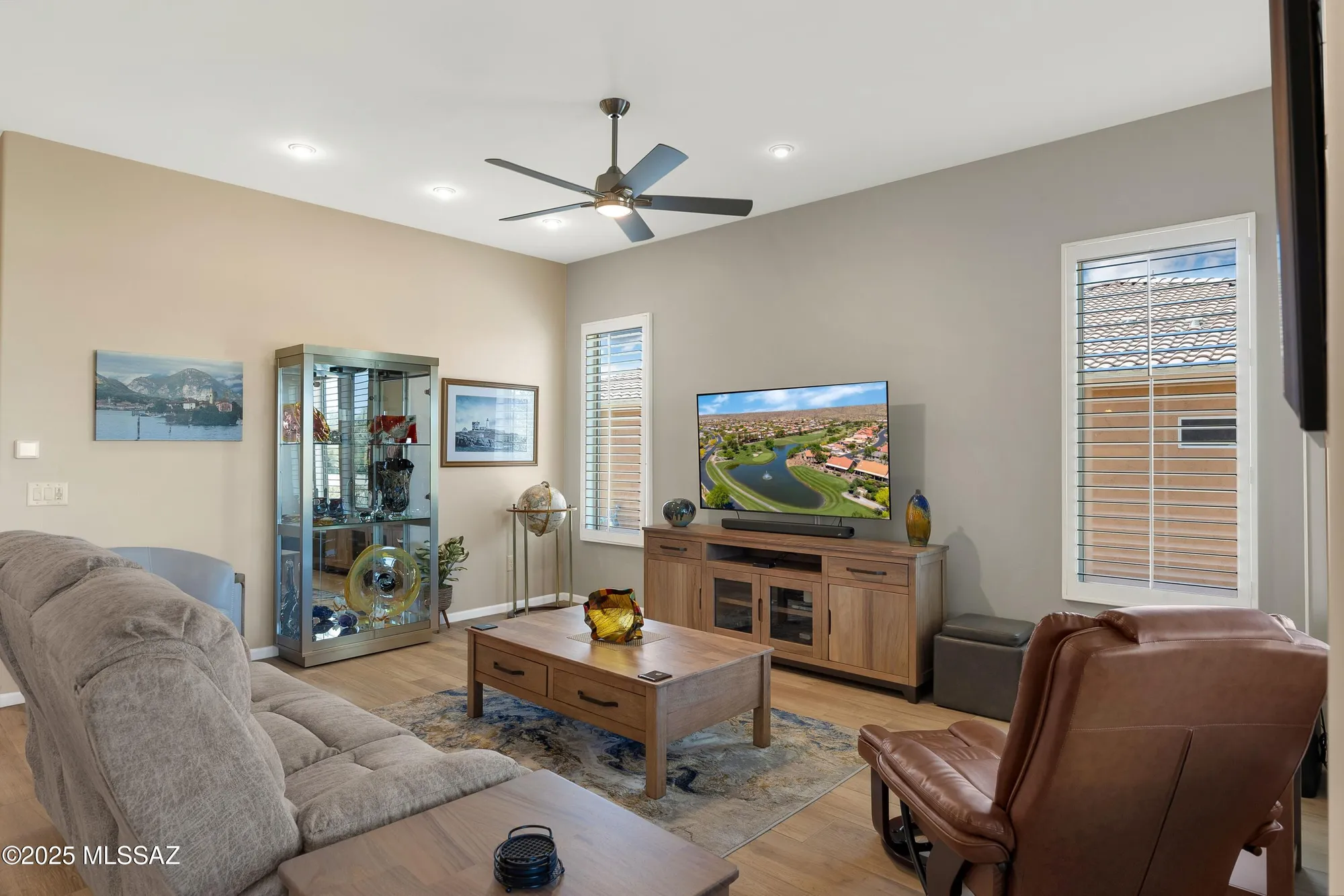 Property Slideshow image 8 of 49 | 39536 s summerwood dr, Tucson, AZ, 85739