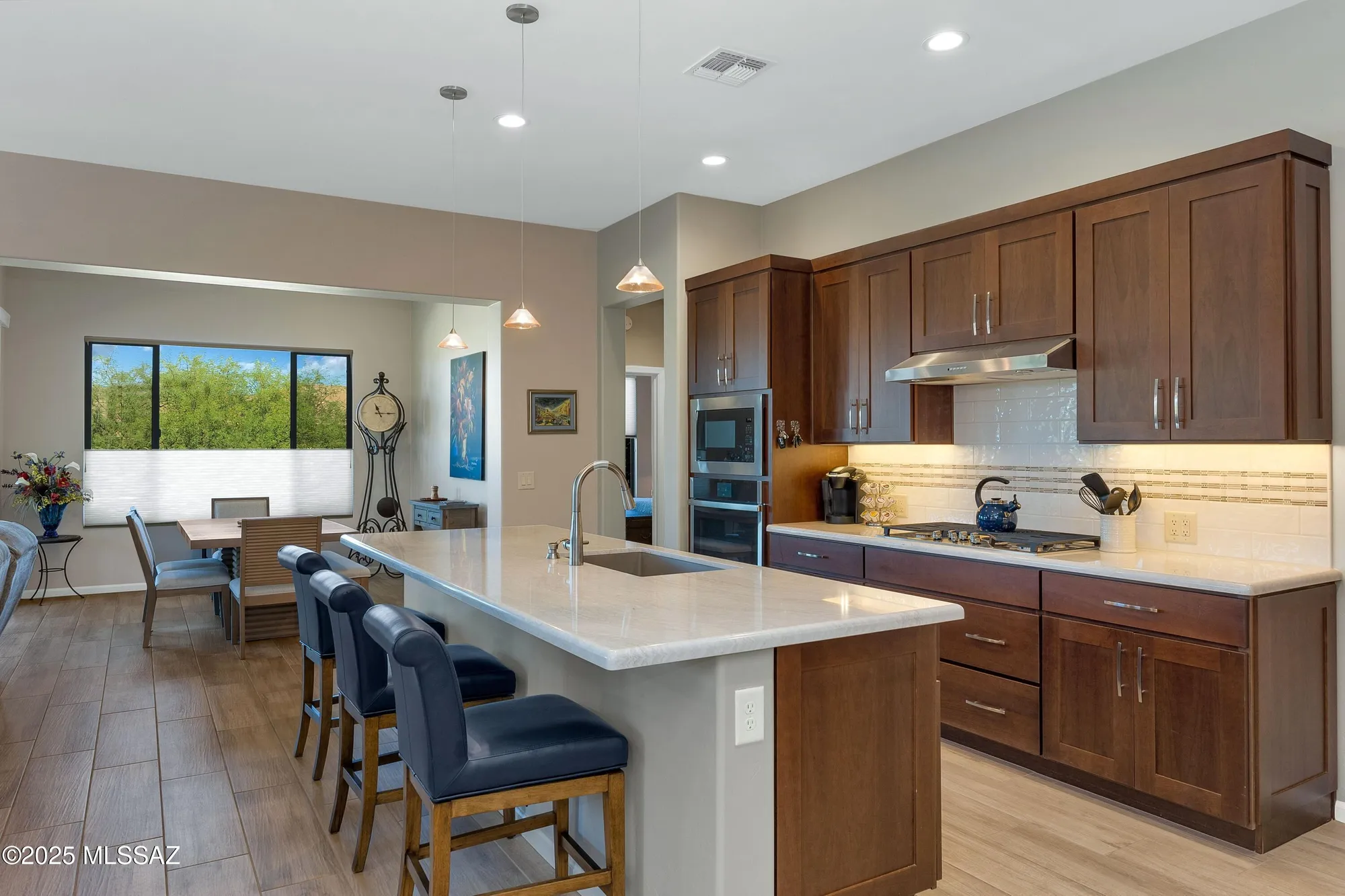 Property Slideshow image 11 of 49 | 39536 s summerwood dr, Tucson, AZ, 85739