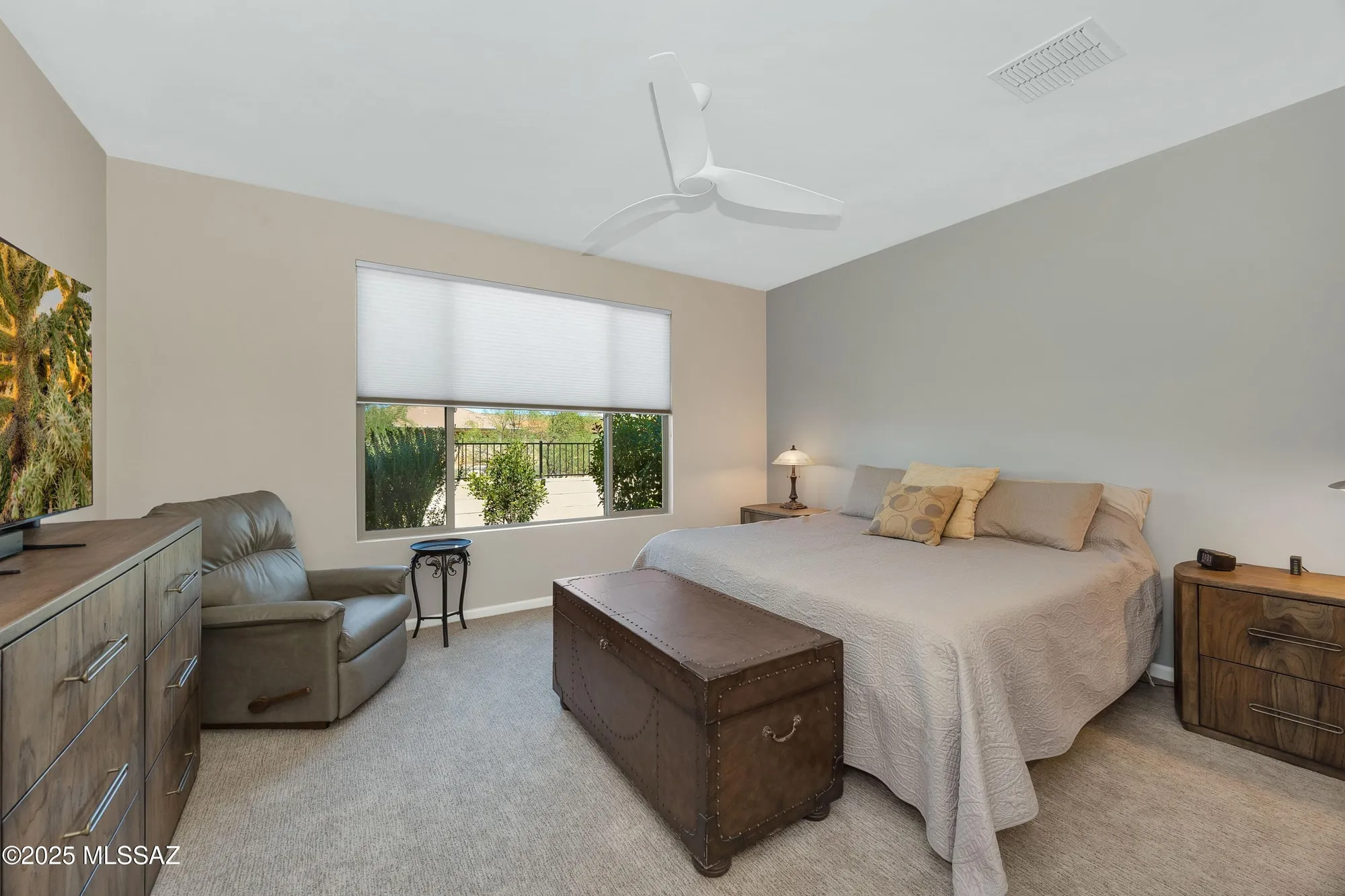 Property Slideshow image 19 of 49 | 39536 s summerwood dr, Tucson, AZ, 85739