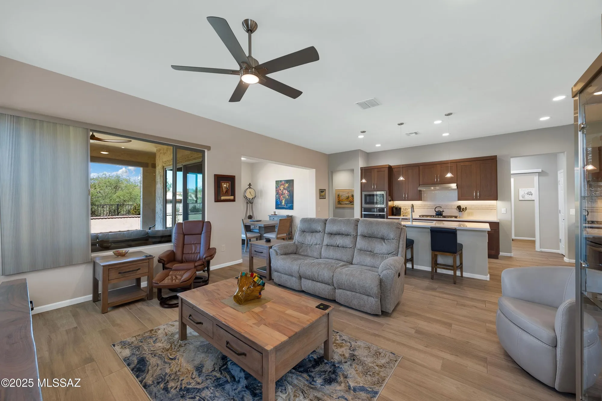 Property Slideshow image 9 of 49 | 39536 s summerwood dr, Tucson, AZ, 85739