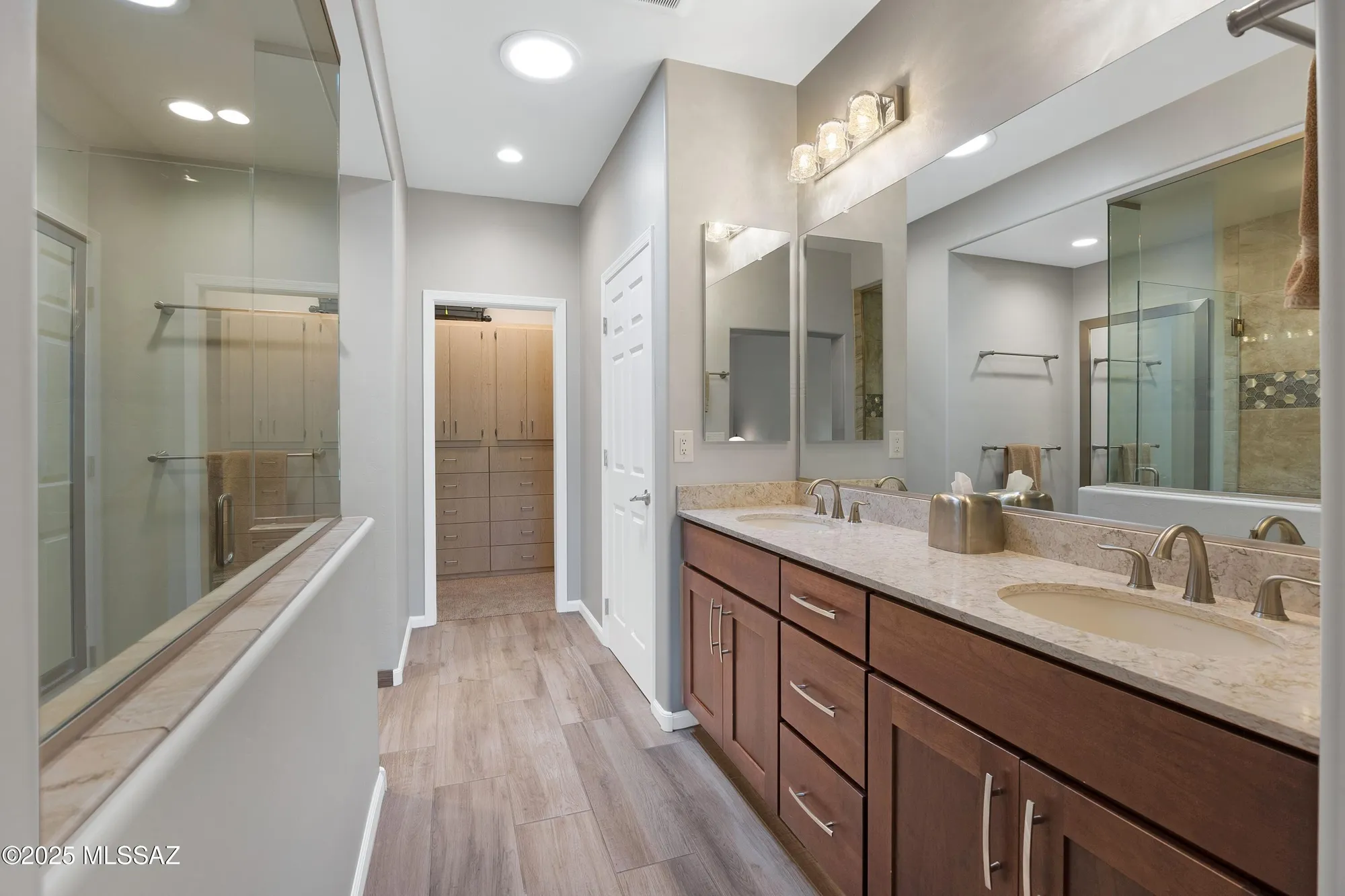 Property Slideshow image 21 of 49 | 39536 s summerwood dr, Tucson, AZ, 85739