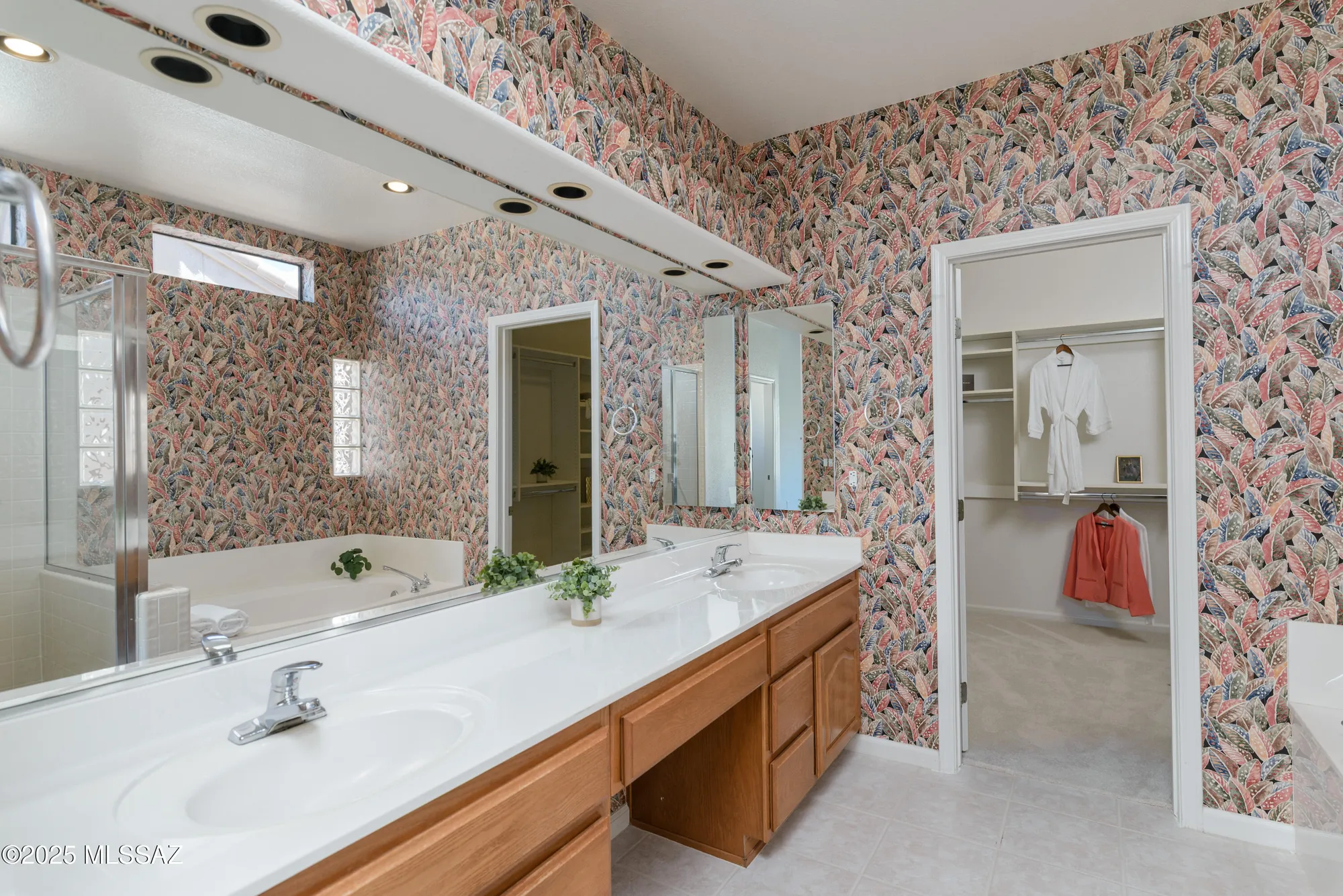 Property Slideshow image 35 of 45 | 37429 s stoney cliff dr, Saddlebrooke, AZ, 85739