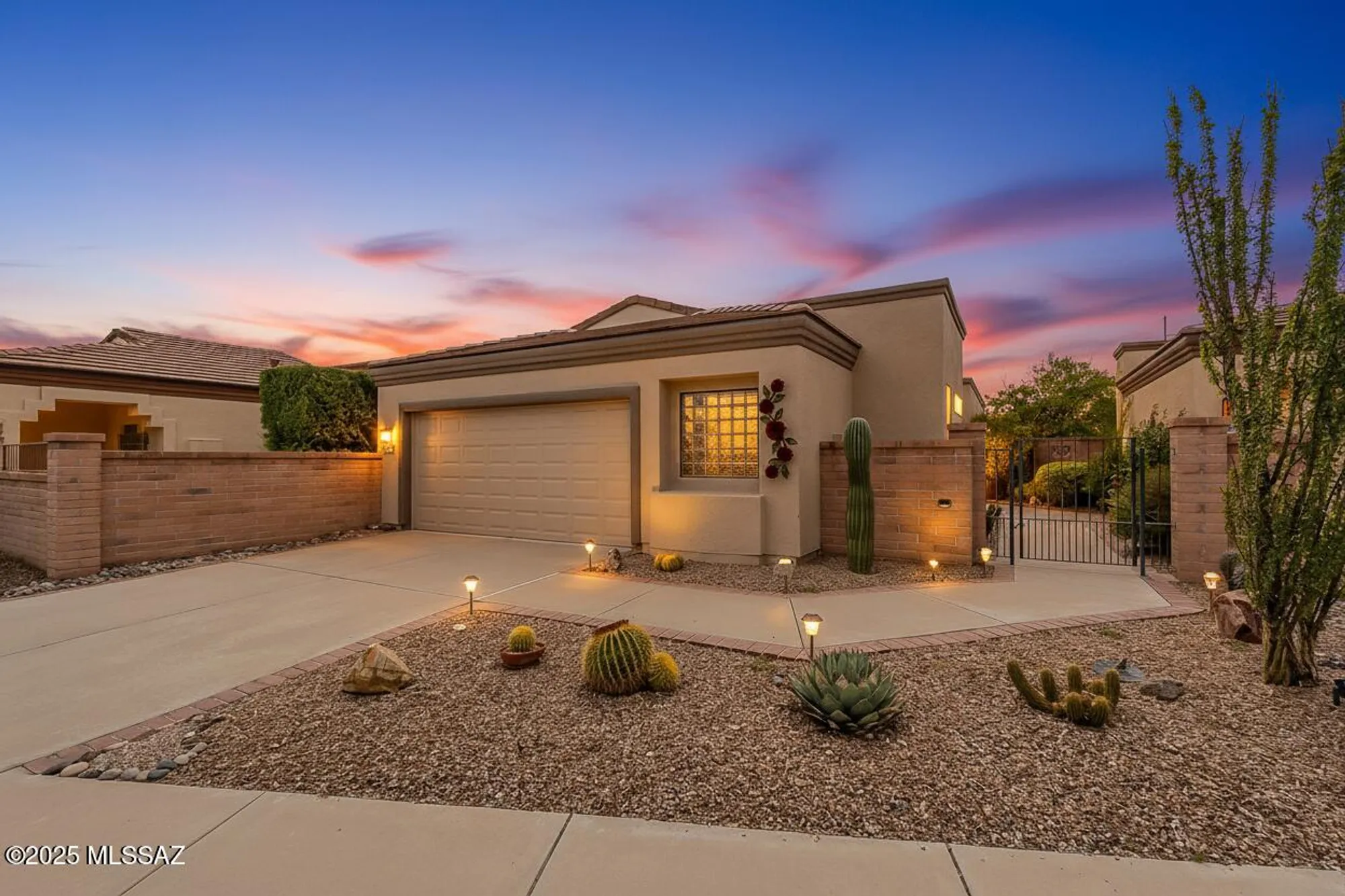 Property Slideshow image 1 of 27 | 4008 s via del picamaderos, Green Valley, AZ, 85622