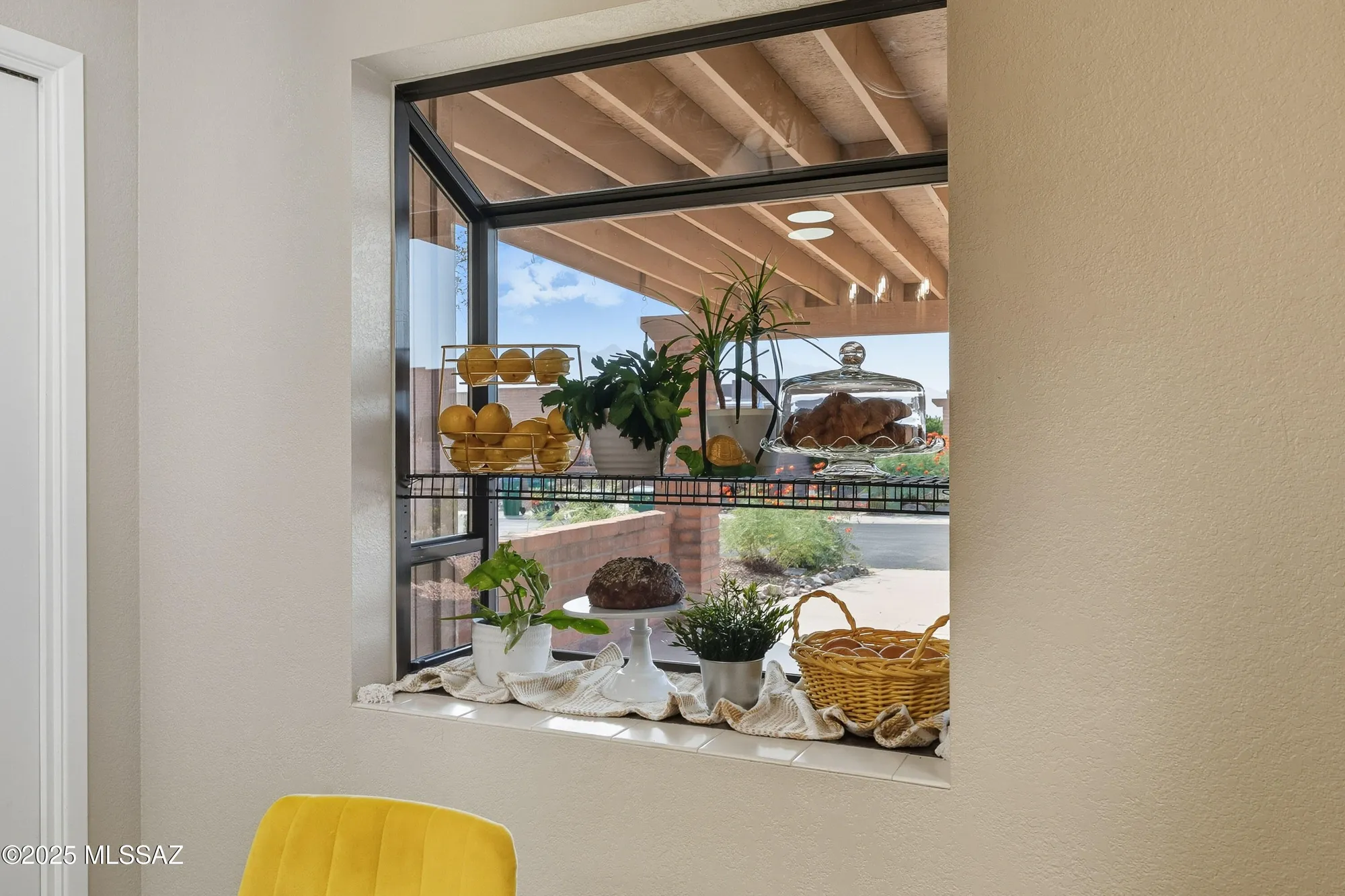 Property Slideshow image 5 of 21 | 1552 w via del jarrito, Green Valley, AZ, 85622