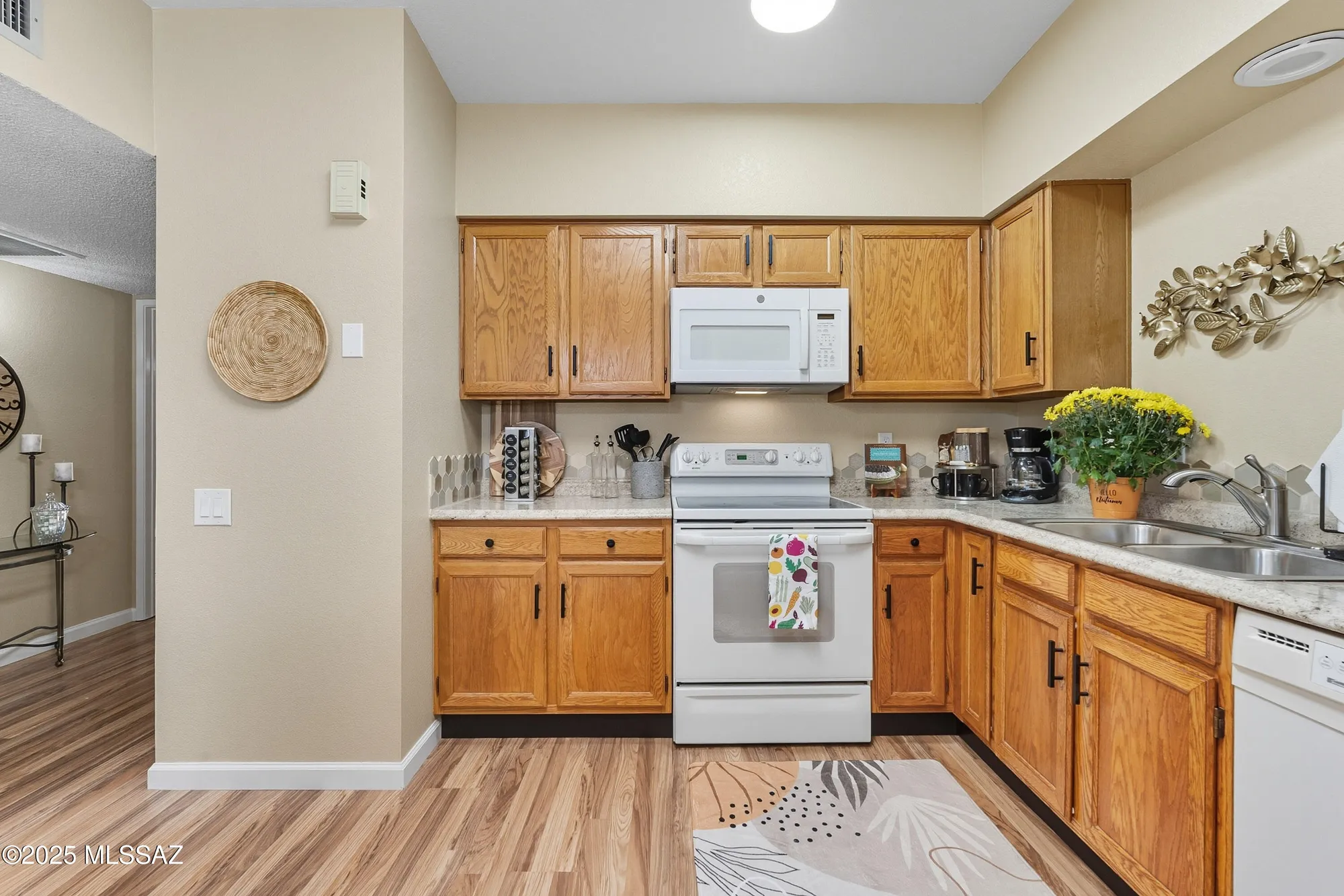 Property Slideshow image 16 of 21 | 1552 w via del jarrito, Green Valley, AZ, 85622