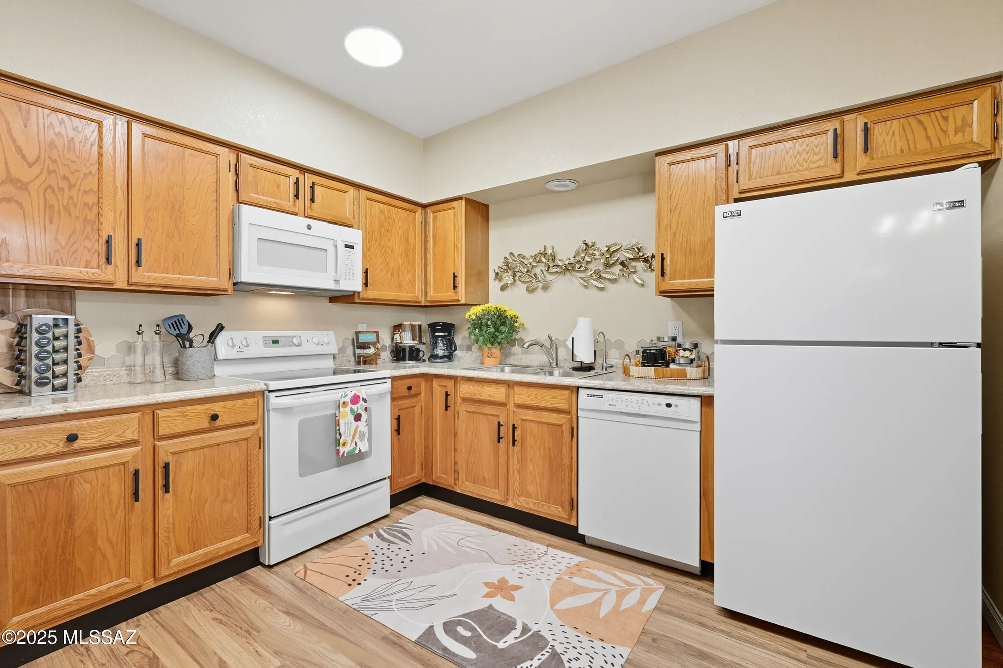 Property Slideshow image 4 of 21 | 1552 w via del jarrito, Green Valley, AZ, 85622