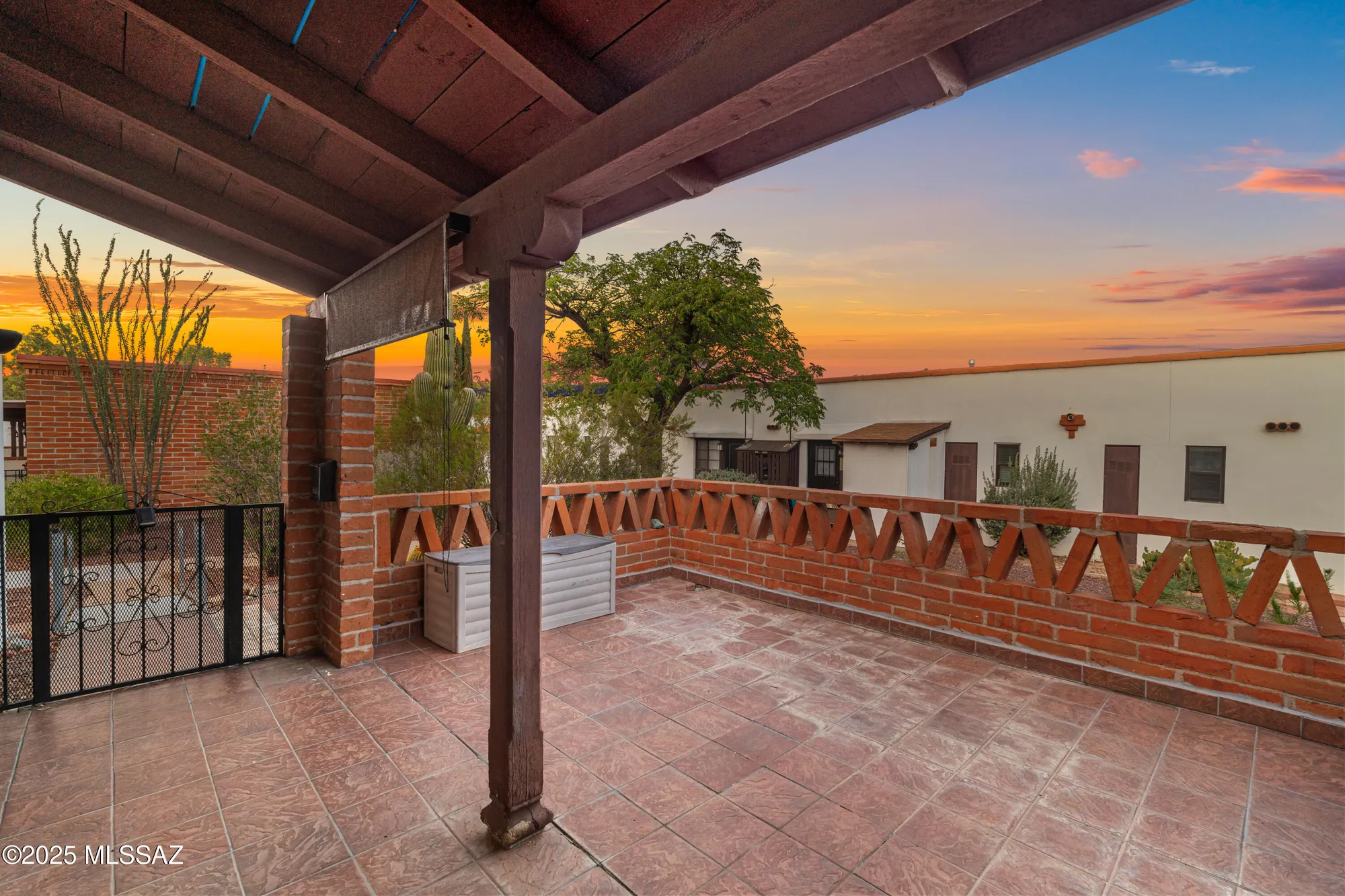 Property Slideshow image 3 of 31 | 516 s paseo lobo unit b, Green Valley, AZ, 85614