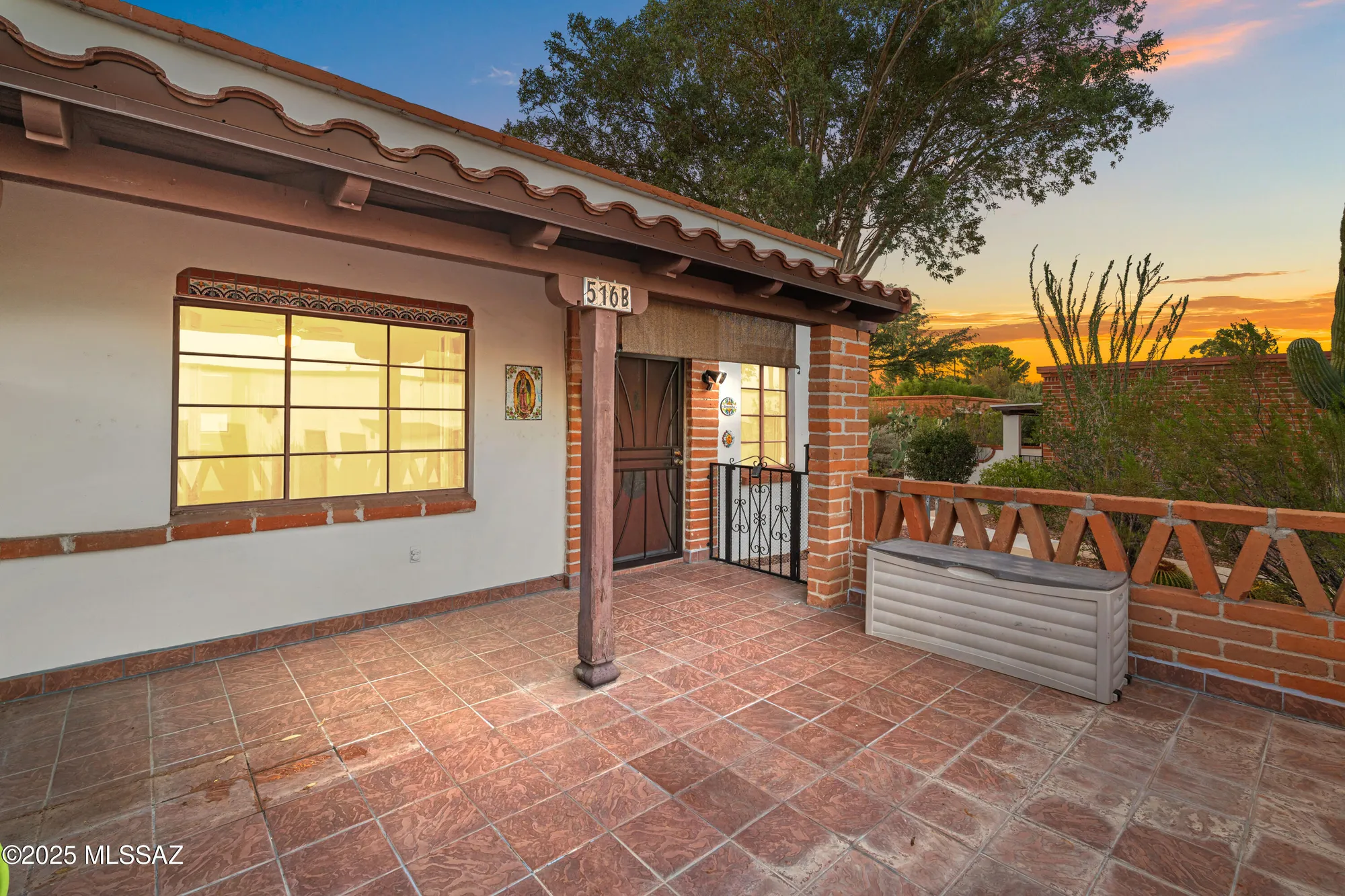 Property Slideshow image 1 of 31 | 516 s paseo lobo unit b, Green Valley, AZ, 85614