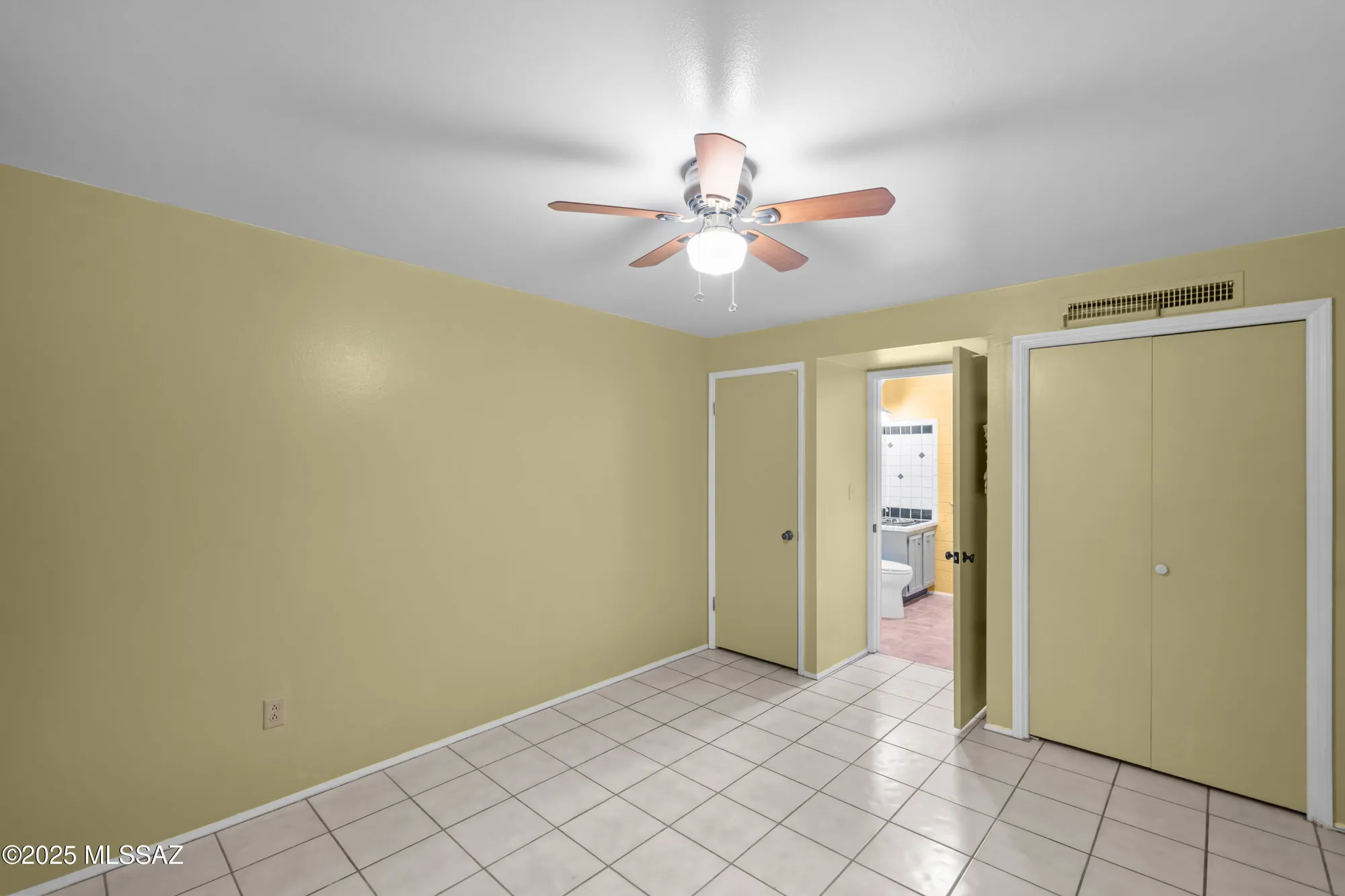 Property Slideshow image 26 of 31 | 516 s paseo lobo unit b, Green Valley, AZ, 85614