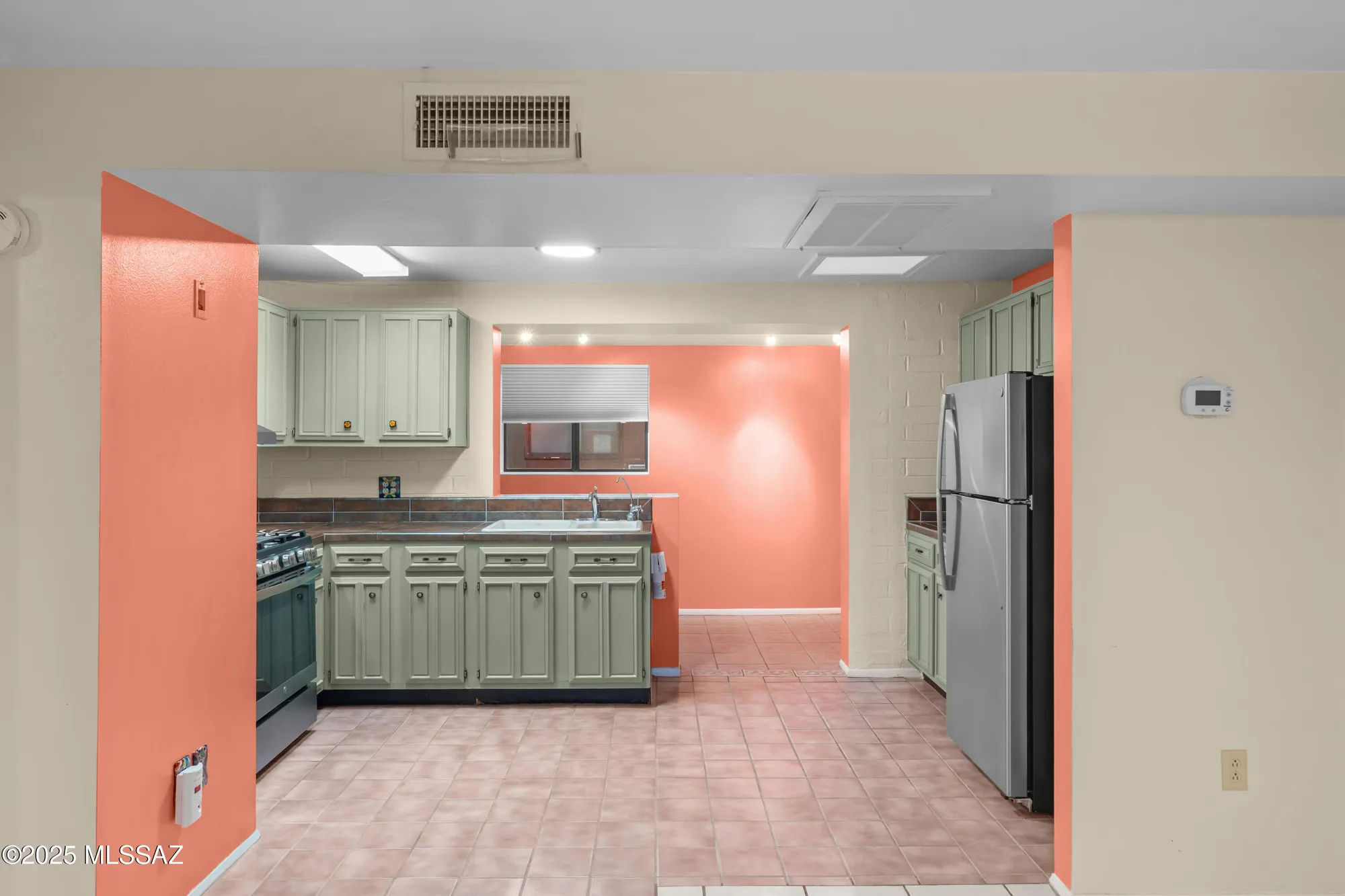 Property Slideshow image 14 of 31 | 516 s paseo lobo unit b, Green Valley, AZ, 85614