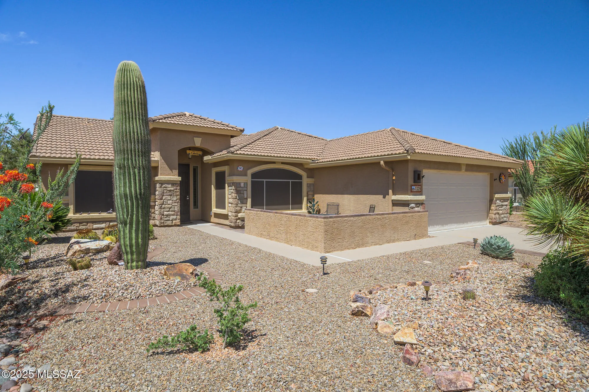 Property Slideshow image 1 of 42 | 1329 n sun catcher way, Green Valley, AZ, 85614