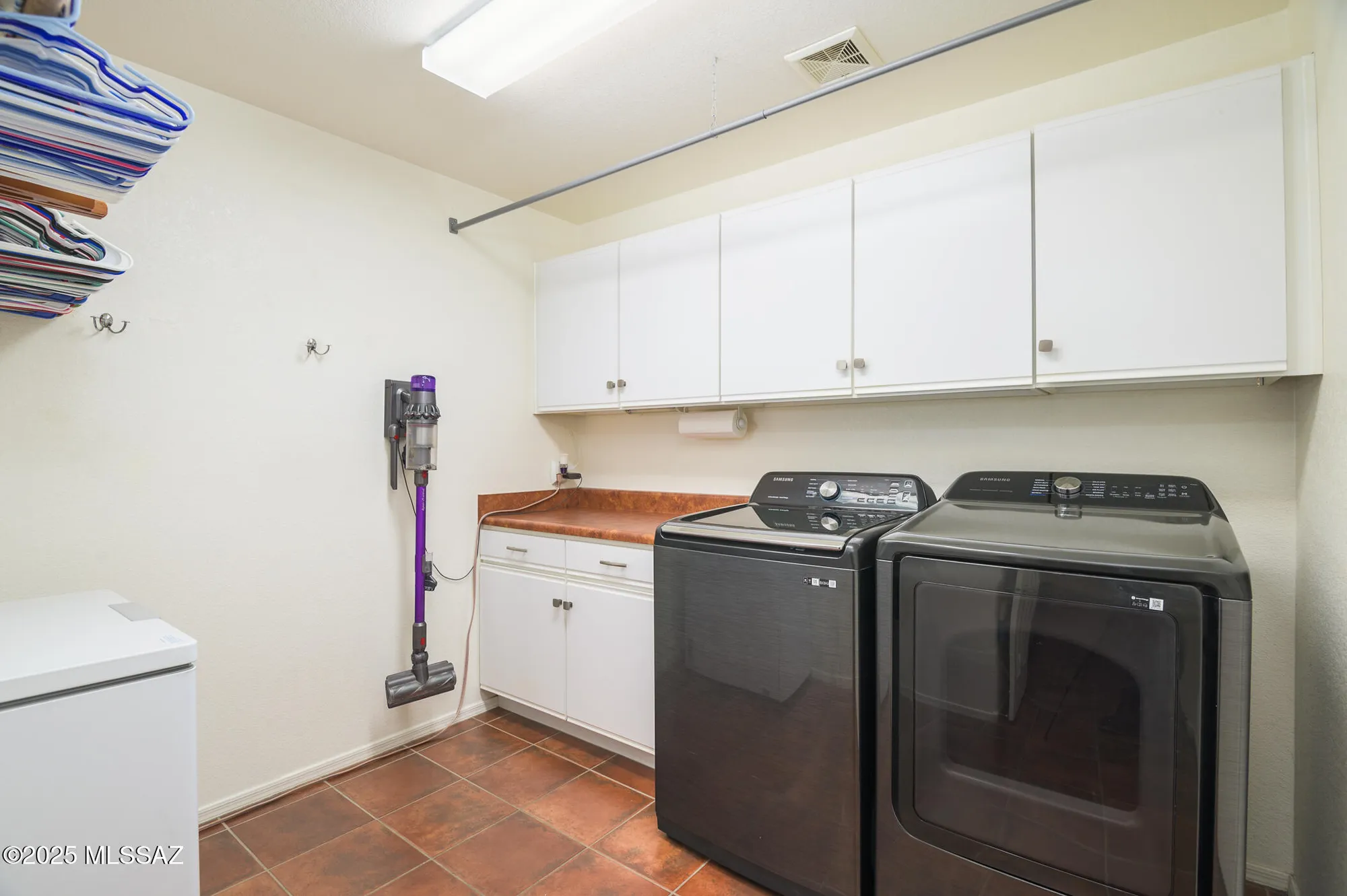 Property Slideshow image 21 of 42 | 1329 n sun catcher way, Green Valley, AZ, 85614