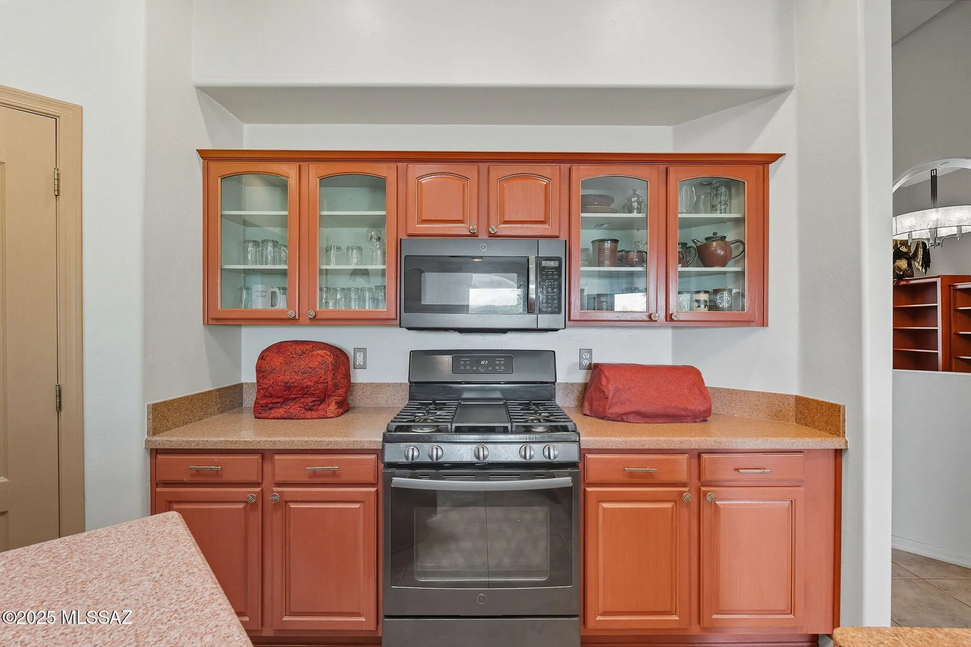 Property Slideshow image 14 of 51 | 908 e sawmill canyon pl, Green Valley, AZ, 85614